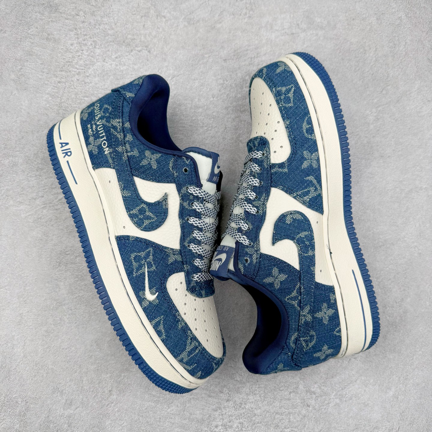 图片[3]-NK Air Force 1´07 Low 空军一号低帮百搭休闲运动板鞋 ZD1988-001 柔软、弹性十足的缓震性能和出色的中底设计 横跨复古与现代的外型结合 造就出风靡全球 三十多年的Force 1 直到今天还深受青睐 实拍调校N版已经零色差零失真 百分百还原实物色彩所见即所得 不存在货不对板色差等低级问题 选购参考实物拍摄 不混卖不参货 只用心做好货严格选品 承诺混一赔十 尺码：36 36.5 37.5 38 38.5 39 40 40.5 41 42 42.5 43 44 44.5 45-选品中心