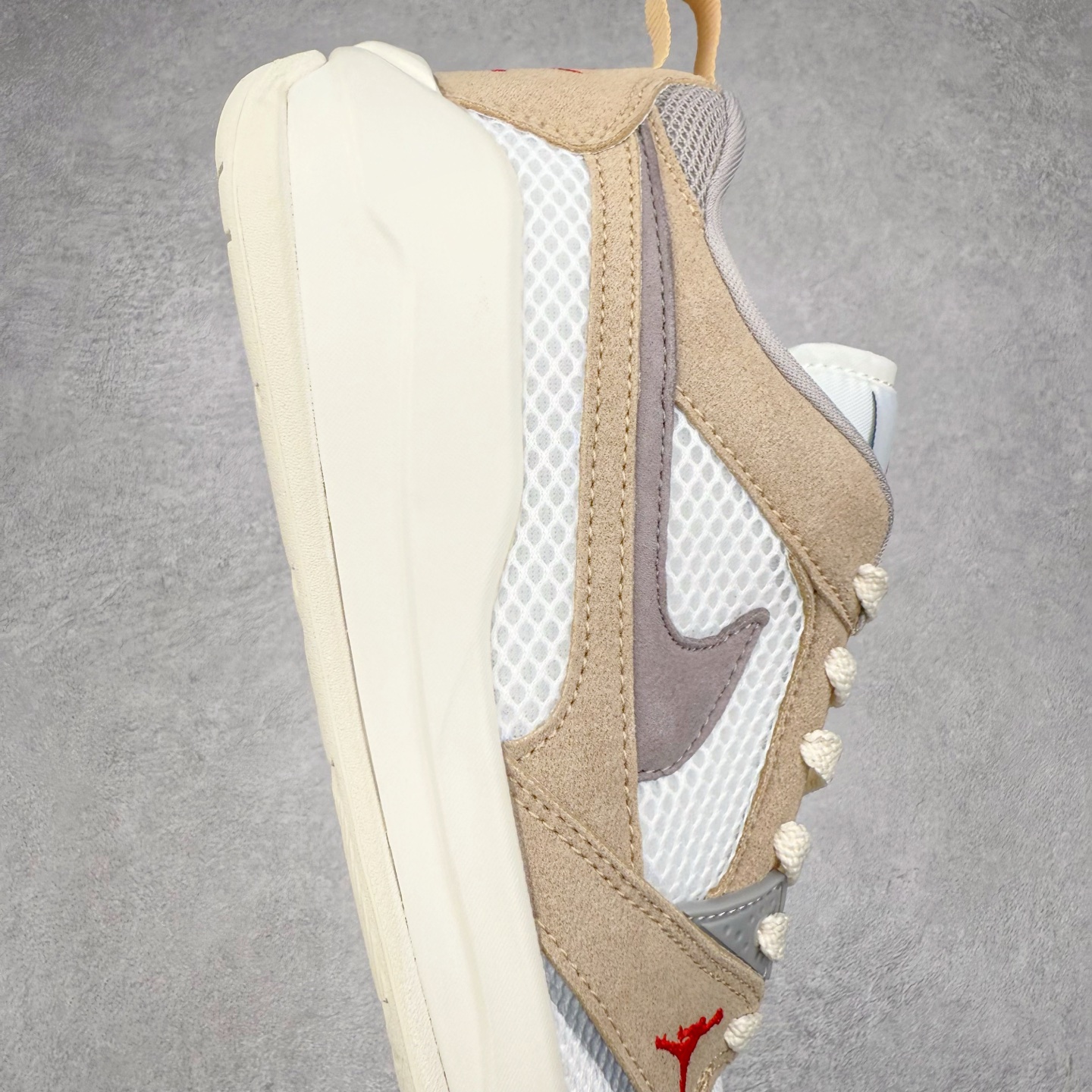 图片[6]-Jordan CMFT Era 时尚舒适 耐磨 低帮 复古篮球鞋 实拍调校N版已经零色差零失真 百分百还原实物色彩所见即所得 不存在货不对板色差等低级问题 选购参考实物拍摄 不混卖不参货 只用心做好货严格选品 承诺混一赔十 尺码：36 36.5 37.5 38 38.5 39 40 40.5 41 42 42.5 43 44 44.5 45 46-选品中心