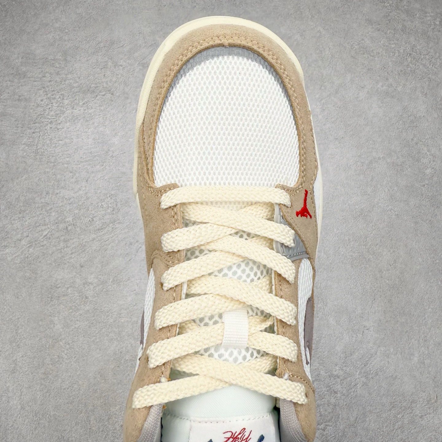 图片[4]-Jordan CMFT Era 时尚舒适 耐磨 低帮 复古篮球鞋 实拍调校N版已经零色差零失真 百分百还原实物色彩所见即所得 不存在货不对板色差等低级问题 选购参考实物拍摄 不混卖不参货 只用心做好货严格选品 承诺混一赔十 尺码：36 36.5 37.5 38 38.5 39 40 40.5 41 42 42.5 43 44 44.5 45 46-选品中心