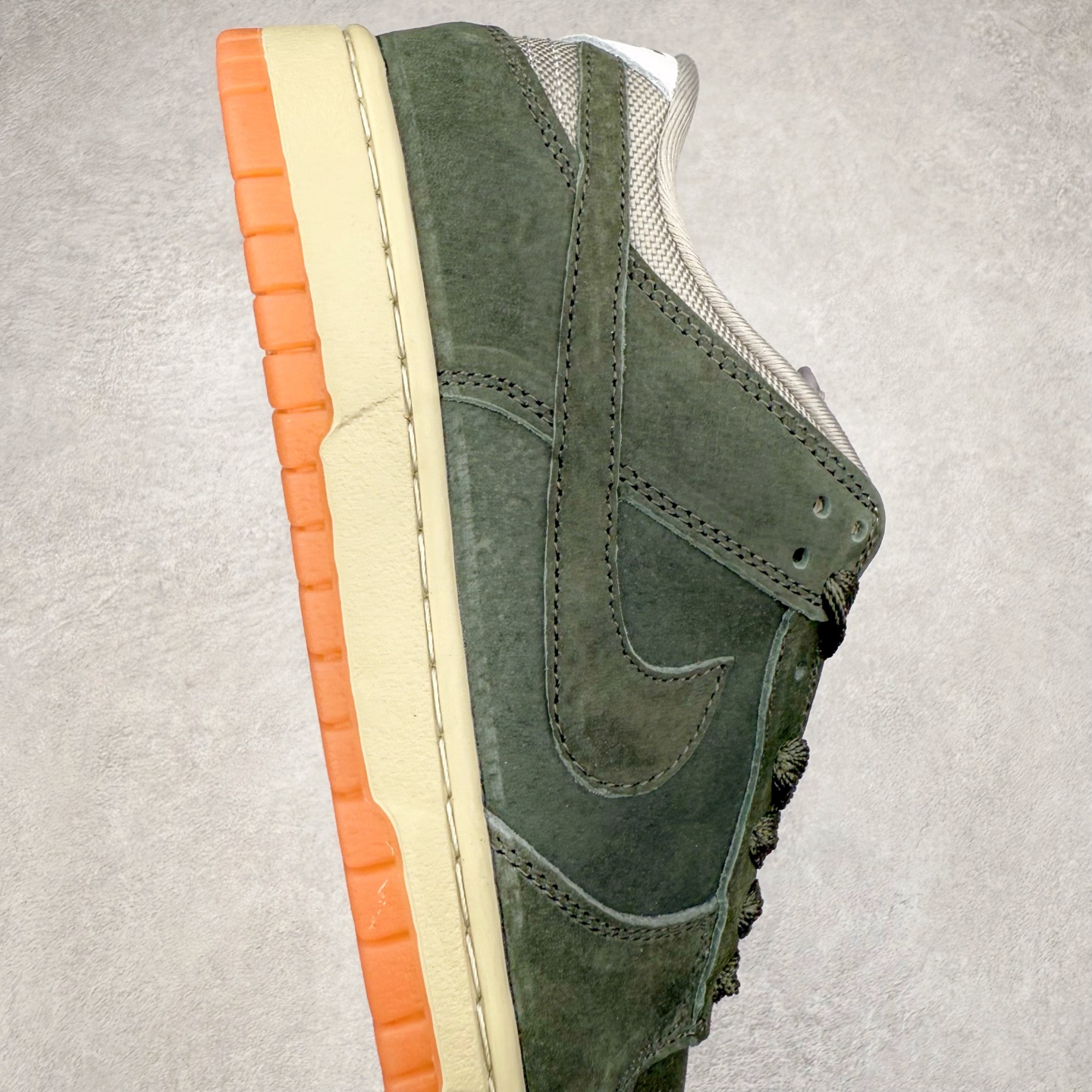 图片[6]-NK SB Dunk Low HJ0367-301 性价比王者 极限压缩利润空间 超乎所想的高性价比 用料绝不含糊 原盒原配 正确耐磨橡胶大底 超高清洁度 全鞋零毛边皮料切割 全套原楦原模倾力打造完美版型 尺码：36 36.5 37.5 38 38.5 39 40 40.5 41 42 42.5 43 44 44.5 45 46 47.5-选品中心