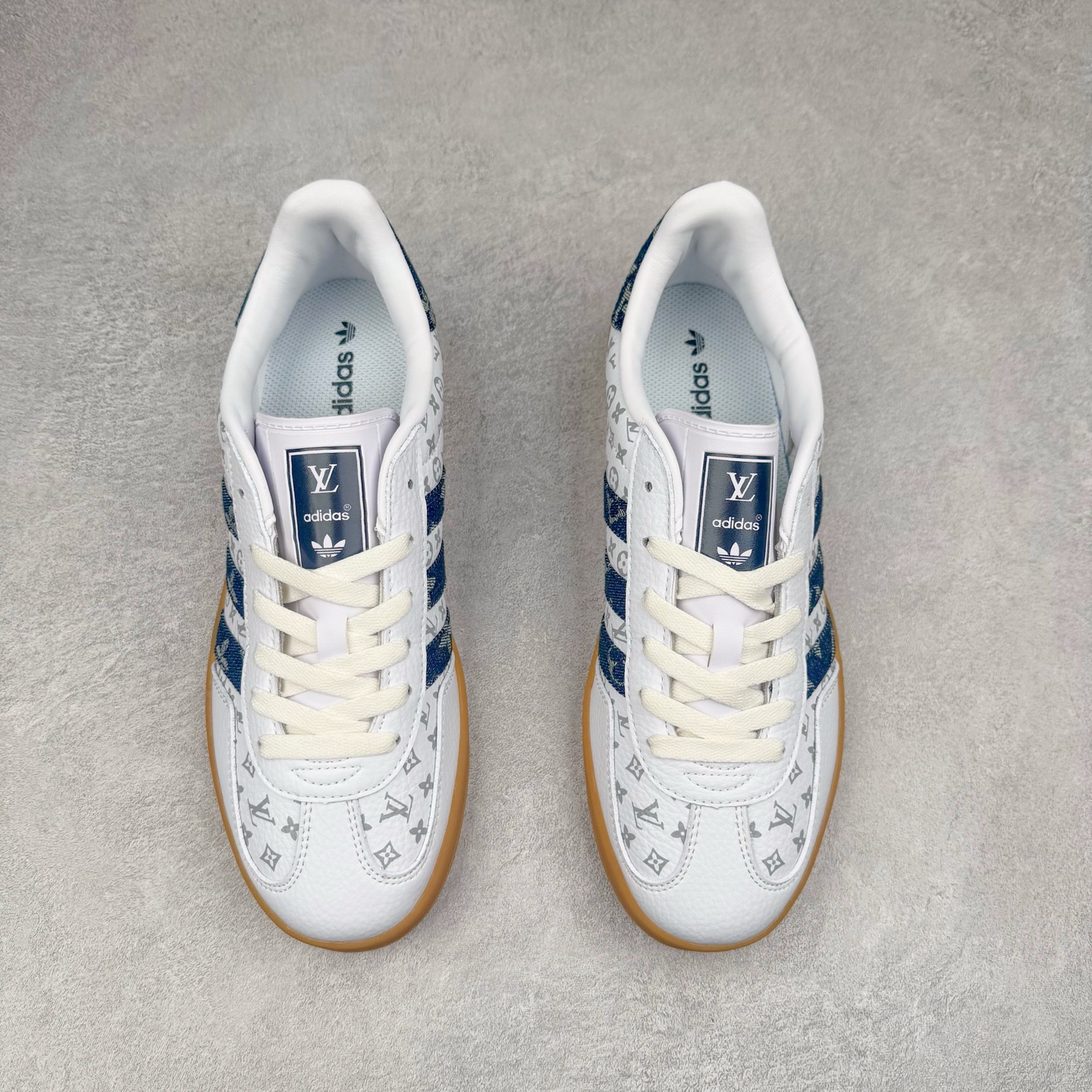 图片[2]-＃C2 AD Gazelle Indoor Trainers 羚羊内训系列低帮复古百搭休闲运动德训风板鞋 SC9207-727 90年代经典的复刻版！自60年代以足球训练鞋面世以来,Gazelle就以其经典设计席卷全球。1991年版本的复刻,再造经典Gazelle。采用皮革打造,搭配浊色细节,让这款经典更加简约。尺码：36 36⅔ 37⅓ 38 38⅔ 39⅓ 40 40⅔ 41⅓ 42 42⅔ 43⅓ 44⅓ 44⅔ 45-选品中心