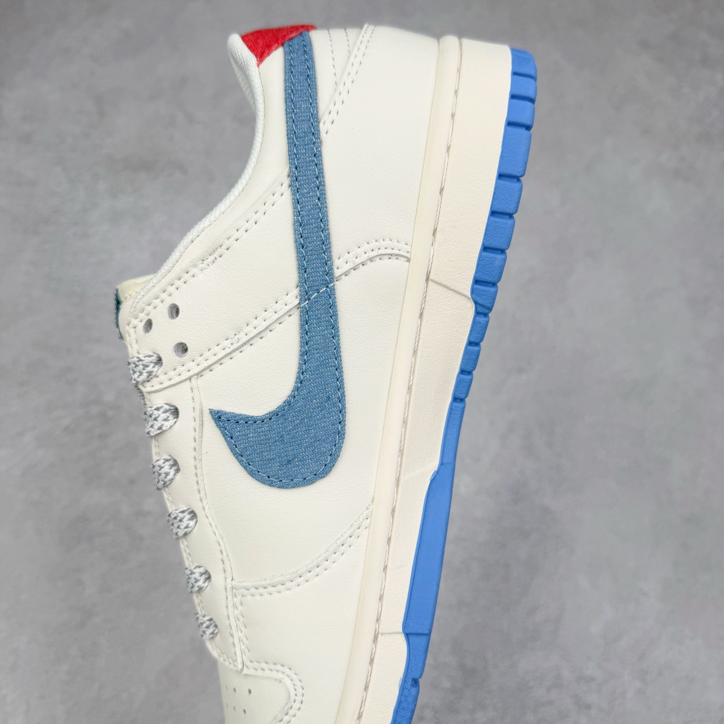 图片[7]-NK Dunk Low 定制配色 SM6668-101 大厂出品 极力推荐 原装头层材料 独家版型蒸餾加工帶來的是更好的视觉和脚感体验大厂纯原品质出货 清洁度 电绣工艺 皮料切割干净无任何毛边 细节完美 实拍调校N版已经零色差零失真 百分百还原实物色彩所见即所得 不存在货不对板色差等低级问题 选购参考实物拍摄 不混卖不参货 只用心做好货严格选品 承诺混一赔十 尺码：36 36.5 37.5 38 38.5 39 40 40.5 41 42 42.5 43 44 44.5 45-选品中心