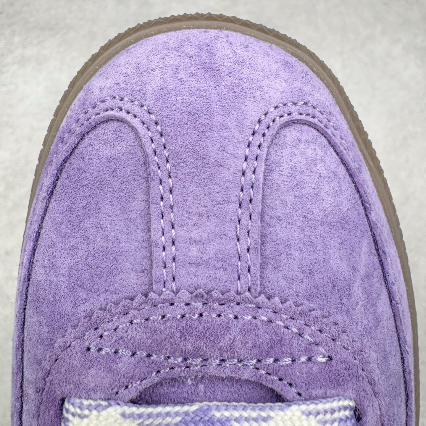 图片[15]-＃S2纯原 AD Originals Handball SPZL 手球运动员系列百搭休闲运动板鞋 KI5935 口碑大厂出品 品控大底版型不断改良更新 原厂皮料 原装过验内外标加持 全套原纸板楦头开发 确保原汁原味 完美呈现桑巴版型 一比一鞋头弧度高度鞋身弧度 数据细节工艺流程均保持一致 这款来自阿迪达斯的这款HANDBALL SPZL前身是一双手球运动鞋 这一次拿来复刻 所以鞋面的主要色彩选用了黑色 鞋面外侧除了Spezial字母之外还有三叶草标志 Handball SPZL作为复古手球训练鞋与作为室内足球鞋的Samba有着异曲同工之处 但是质感更为出众的鞋身以及丰富的配色选择比起Samba来讲可以说是更胜一筹了 尺码：36 36⅔ 37⅓ 38 38⅔ 39⅓ 40 40⅔ 41⅓ 42 42⅔ 43⅓ 44 45-选品中心