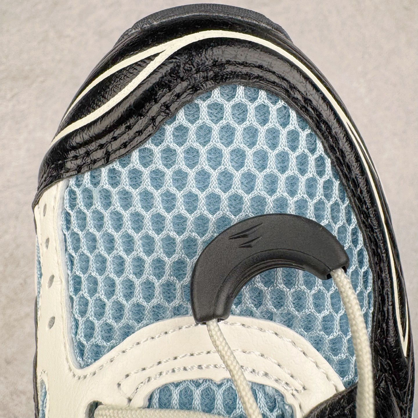 图片[14]-＃ZC总裁 Asics Gel-Kayano K14 亚瑟士系列复古舒适织物合成革减震防滑耐磨低帮休闲跑步鞋 市场顶级版本 原装纸板楦头开发 独家私模五层组合大底 原厂定制缓震硅胶加持 原盒原配 官方四联吊牌 一比一同步原鞋工艺和用料 鞋面原厂“三明治”多层网布 区别其他同价版本 鞋垫采用原厂OrthoLite欧索莱材质 非普通海玻璃鞋垫 后跟一样采用了GEL缓震胶 整体系列设计非常的科技感 锻炼跑步的同时让你一样时尚百搭 尺码：36 37 37.5 38 39 39.5 40 40.5 41.5 42 42.5 43.5 44 44.5 45 46-选品中心