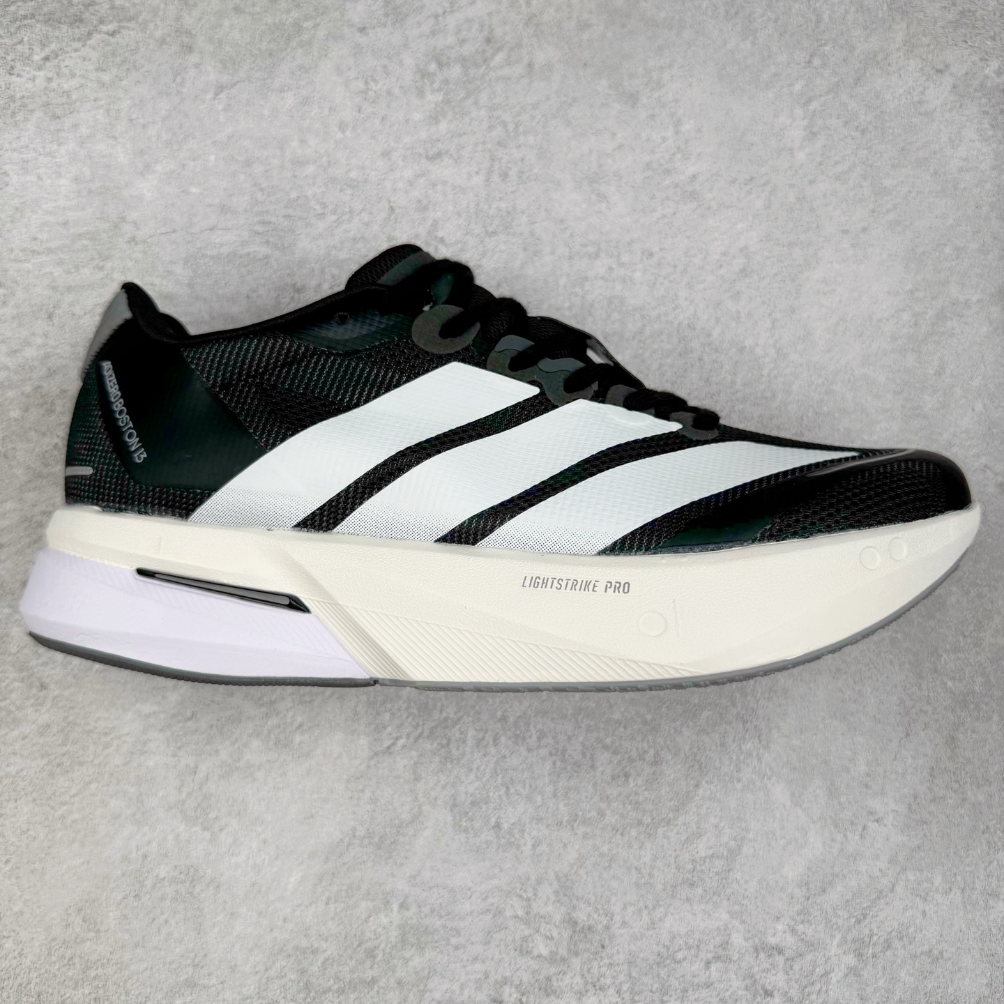 AD Adizero Boston 13 夏季透气网眼竞速跑鞋 融合Lightstrike和Lightstrike Pro技术 采用乙烯/乙酸乙烯酯(EVA)材质 打造舒适中底 含ENERGYROD能量碳柱 旨在为步伐添活力 尺码:36 36.5 37 38 38.5 39 40 40.5 41 42 42.5 43 44 44.5 45-选品中心