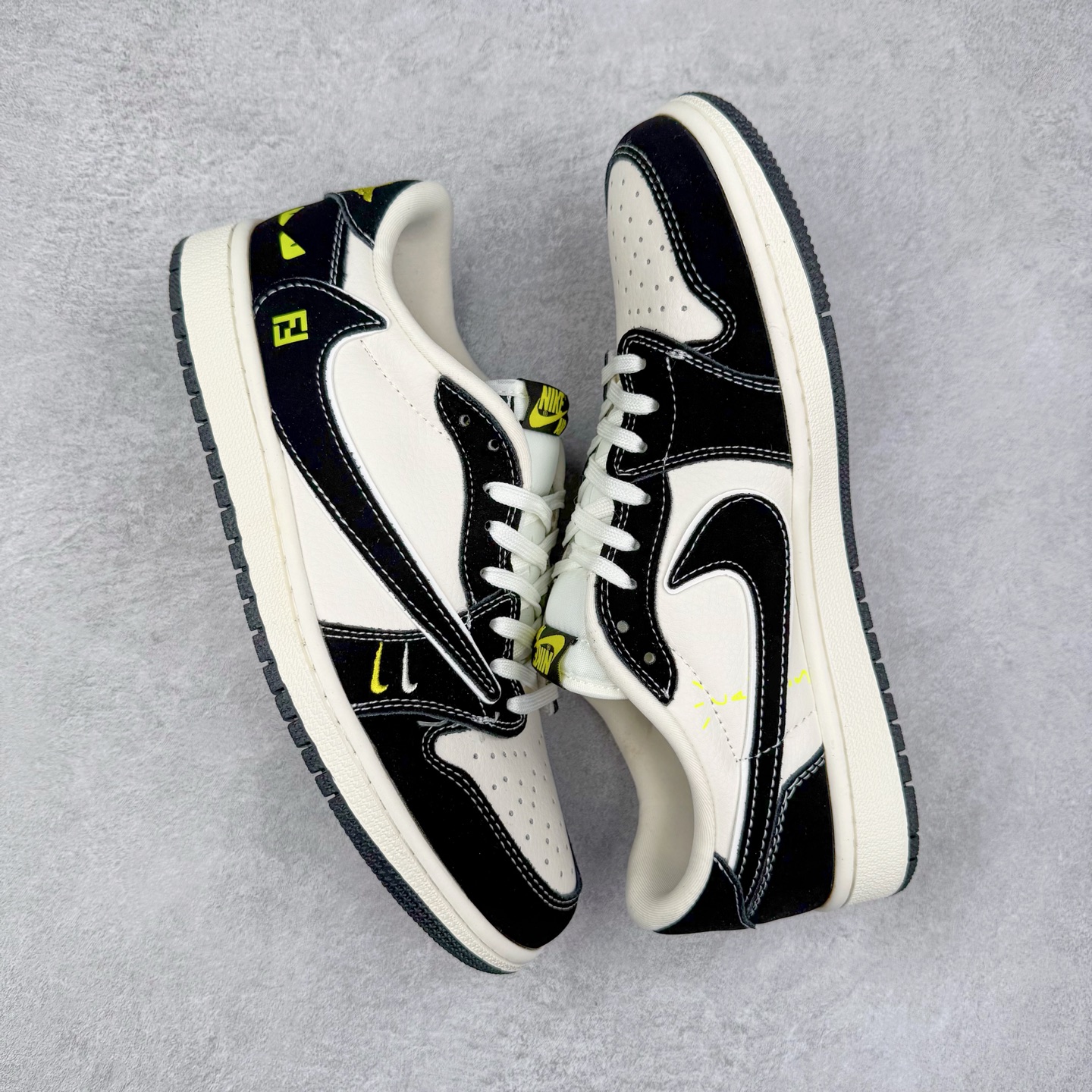 图片[3]-TS x Air Jordan AJ1 Low 倒钩低帮联名定制配色 XS2024-072 原厂内置气垫魔块 A模大底 头层小牛皮 鞋舌AJ原厂专用牛津布+AJ专用反口珍珠布+原厂无杂质高弹内里海棉+特殊封边弹力鞋带 实拍调校N版已经零色差零失真 百分百还原实物色彩所见即所得 不存在货不对板色差等低级问题 选购参考实物拍摄 不混卖不参货 只用心做好货严格选品 承诺混一赔十 尺码：36 36.5 37.5 38 38.5 39 40 40.5 41 42 42.5 43 44 44.5 45-选品中心