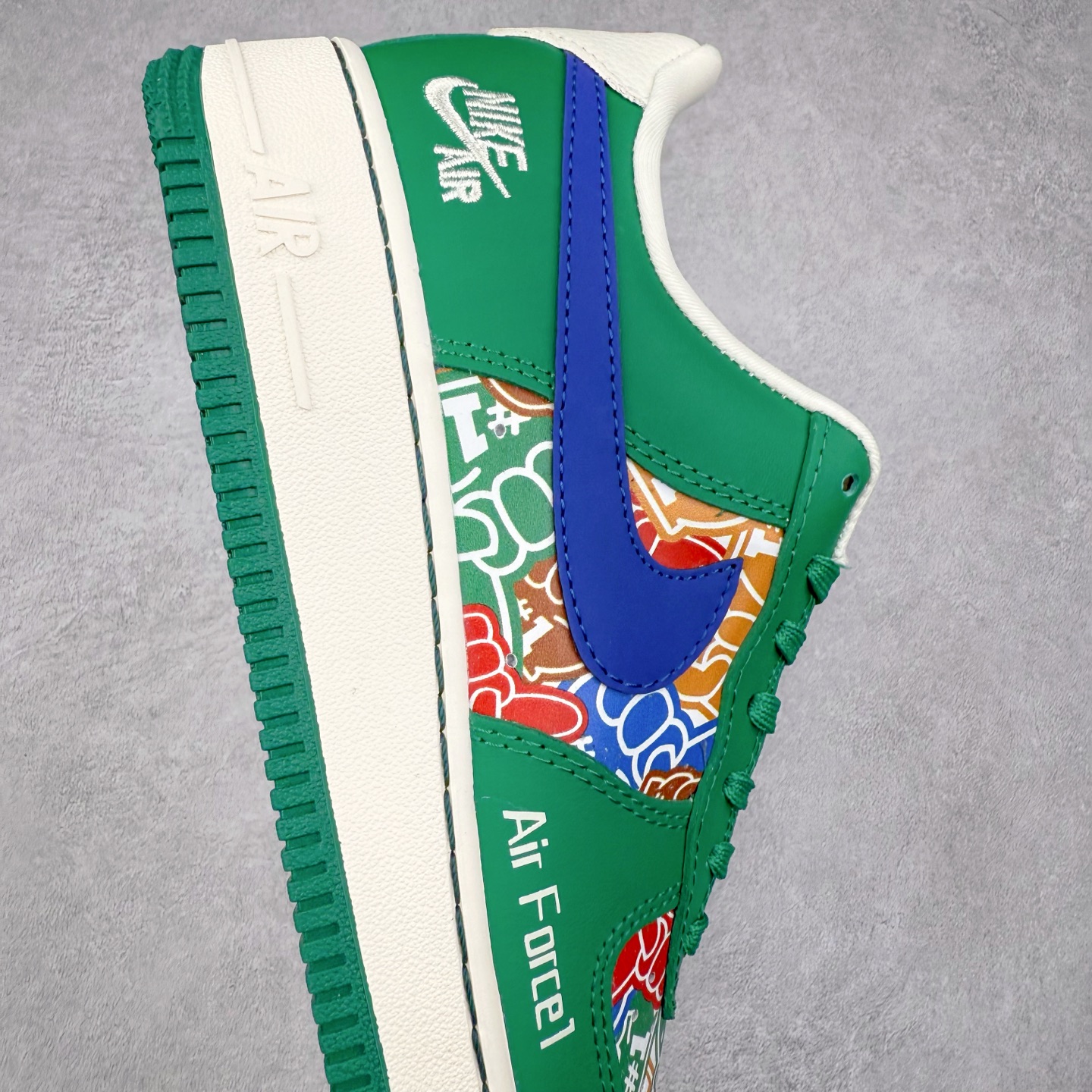 图片[6]-NK Air Force 1´07 Low 空军一号低帮百搭休闲运动板鞋 KJ1688-007 柔软、弹性十足的缓震性能和出色的中底设计 横跨复古与现代的外型结合 造就出风靡全球 三十多年的Force 1 直到今天还深受青睐 实拍调校N版已经零色差零失真 百分百还原实物色彩所见即所得 不存在货不对板色差等低级问题 选购参考实物拍摄 不混卖不参货 只用心做好货严格选品 承诺混一赔十 尺码：36 36.5 37.5 38 38.5 39 40 40.5 41 42 42.5 43 44 44.5 45-选品中心