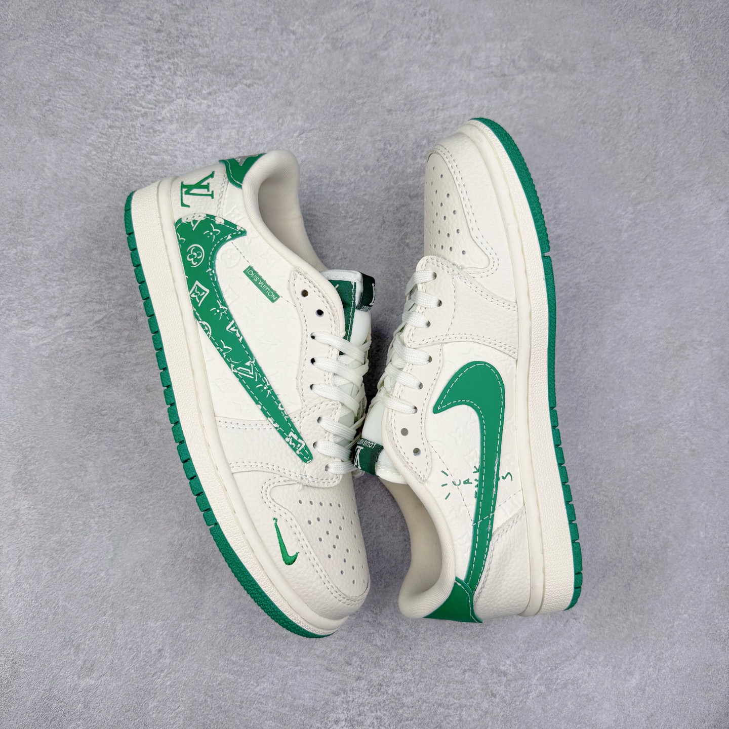 图片[3]-TS x Air Jordan AJ1 Low 倒钩低帮联名定制配色 XS2024-064 原厂内置气垫魔块 A模大底 头层小牛皮 鞋舌AJ原厂专用牛津布+AJ专用反口珍珠布+原厂无杂质高弹内里海棉+特殊封边弹力鞋带 实拍调校N版已经零色差零失真 百分百还原实物色彩所见即所得 不存在货不对板色差等低级问题 选购参考实物拍摄 不混卖不参货 只用心做好货严格选品 承诺混一赔十 尺码：36 36.5 37.5 38 38.5 39 40 40.5 41 42 42.5 43 44 44.5 45-选品中心