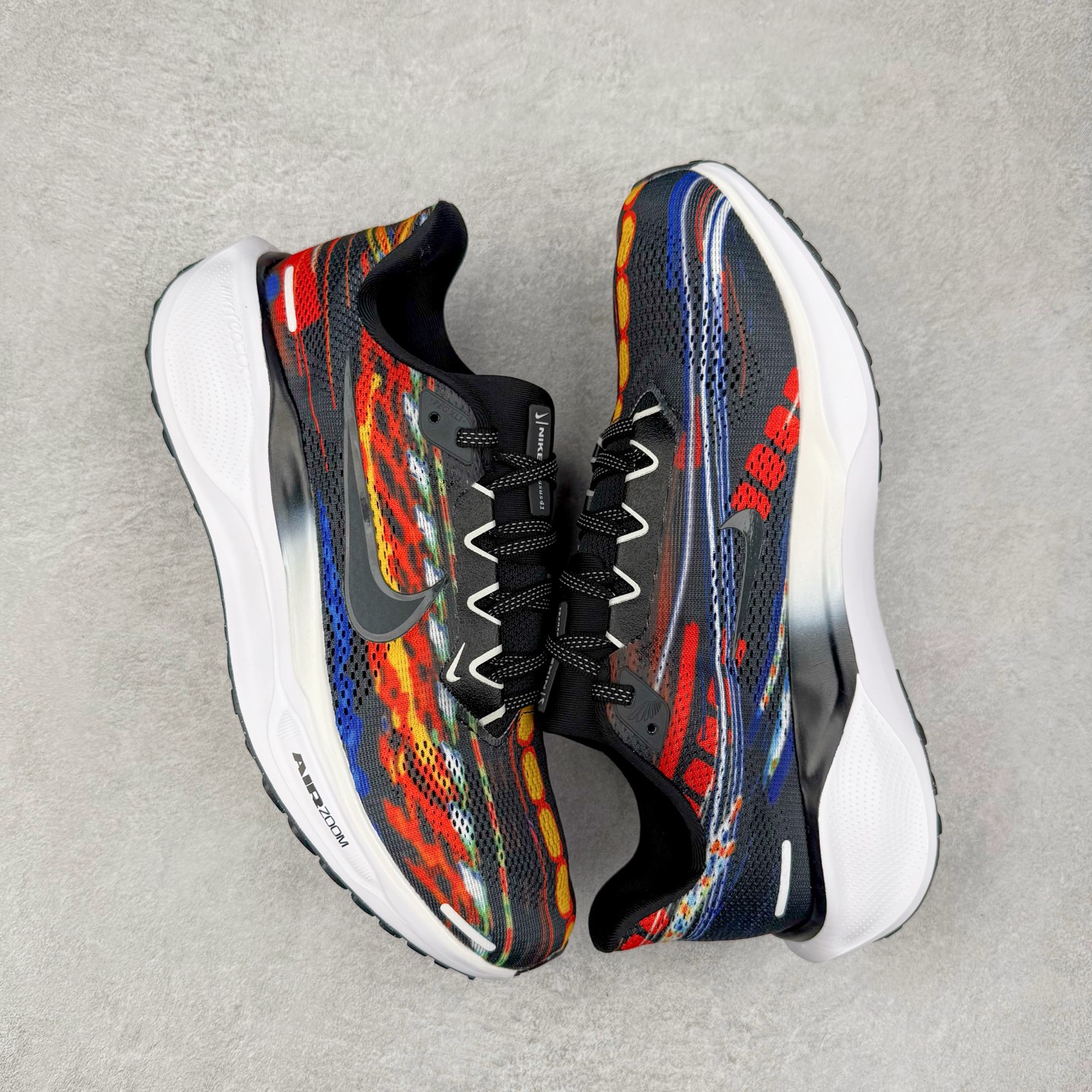 图片[3]-＃特价福利 NK Zoom Pegasus 飞马41代马拉松系列网面透气缓震疾速跑鞋 拥有 Zoom Air 一如既往的稳定感和流畅感 鞋面采用工程网眼设计 为特定高热区域营造出色透气性 进一步增加鞋面的穿孔数量 让足部能够快速散热 中足搭配 Flywire 飞线 在高速运动时营造舒适稳定的贴合感 内置Zoon气垫加持 动力十足 尺码：36 36.5 37.5 38 38.5 39 40 40.5 41 42 42.5 43 44 44.5 45-选品中心