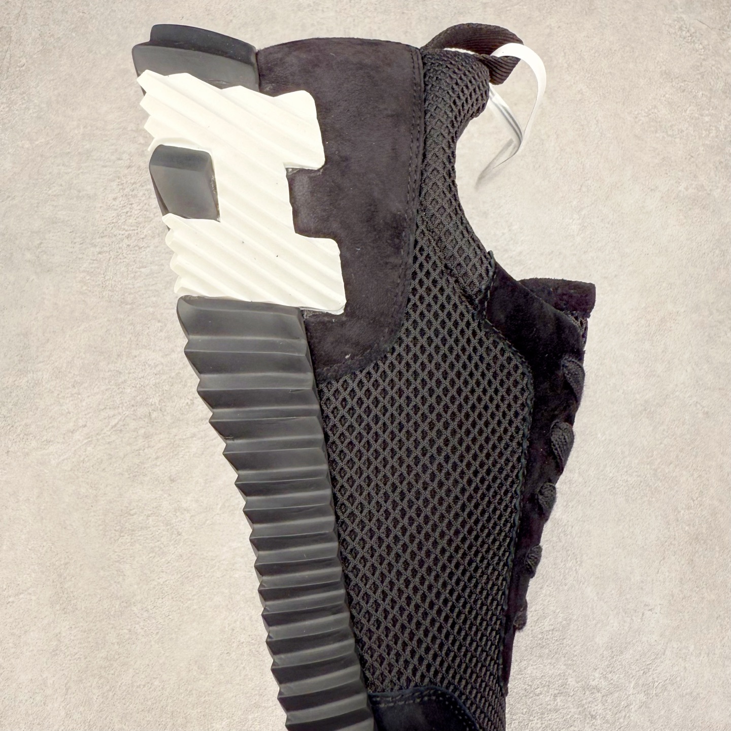 图片[6]-Hermes 爱马仕 Bouncing 老钱风 皮面款 低帮休闲鞋 海淘代购同渠道品质 高端零售 外贸充正专供 原版购入开发 ZP级全套包装 完美楦型 正确卡色 大底 质感媲美原版 细节与原版一致 请注意区分市面通货材 尺码：39 40 41 42 43 44 45-选品中心