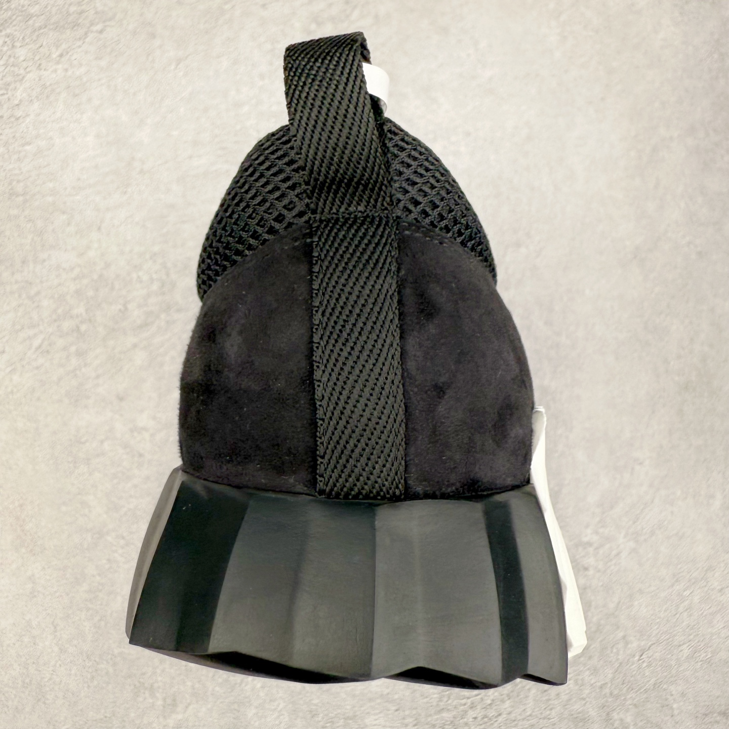 图片[8]-Hermes 爱马仕 Bouncing 老钱风 皮面款 低帮休闲鞋 海淘代购同渠道品质 高端零售 外贸充正专供 原版购入开发 ZP级全套包装 完美楦型 正确卡色 大底 质感媲美原版 细节与原版一致 请注意区分市面通货材 尺码：39 40 41 42 43 44 45-选品中心