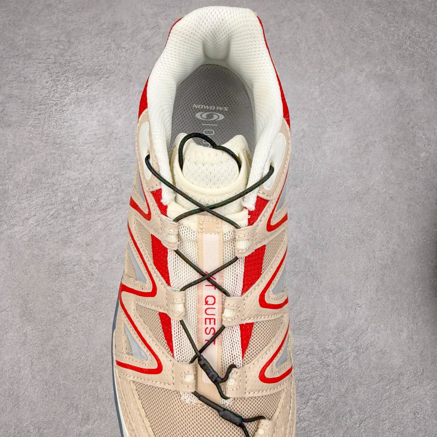 图片[5]-＃福利特价️ Salomon XT-QUEST ADV 萨洛蒙潮流越野机能户外功能鞋 纯原外贸平台特供订单 耗时半年巨作 全套原纸板楦头开发 原厂特供网布配套加持 确保原汁原味 完美呈现版型 原档数据独家私模五层组合大底 男女鞋同步官方开发至46.5 原装Ortholite轻量化鞋垫 中底布带钢印编号 原厂TPU锁扣 进口港宝加持 后跟自然饱满 还原公司包裹性 基于 SALOMON 初代 XT 鞋身造型并搭载 4D ADVANCED CHASSIS™ 大底打造而成 为这款 XT-QUEST 带来了多项足部控制与保护等功能性 如在运动过程中控制左右晃动的过程而提高稳定性、改善长途越野过程中足中到足尖的过渡、提高感知岩石的精确度以抵抗尖锐物体对脚底的伤害以及采用动态缓冲来增强穿着舒适感 从而减轻疲劳感 使 XT-QUEST 成为一双舒适且安全的户外之履 尺码：36 36.5 37.5 38 38.5 39 40 40.5 41 42 42.5 43 44 44.5 45-选品中心