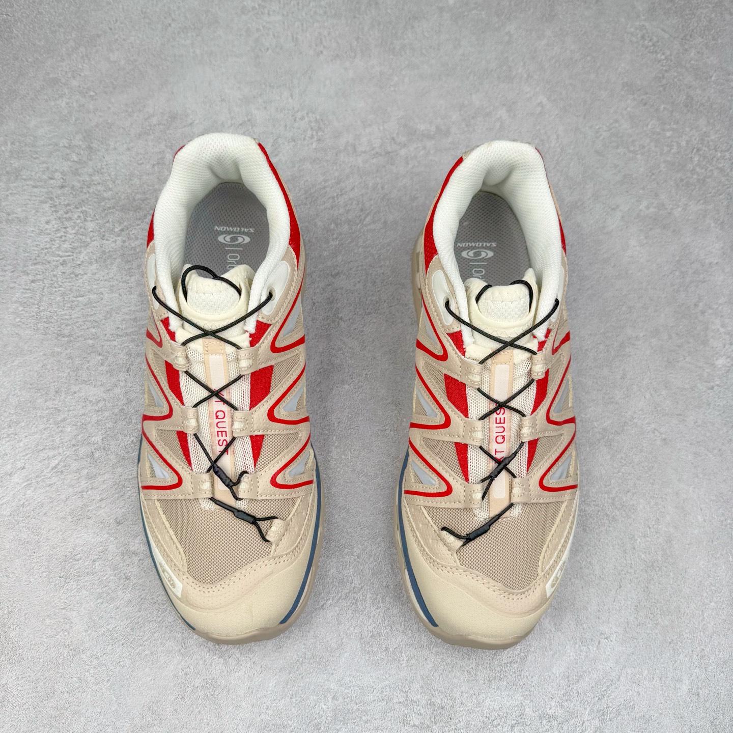 图片[2]-＃福利特价️ Salomon XT-QUEST ADV 萨洛蒙潮流越野机能户外功能鞋 纯原外贸平台特供订单 耗时半年巨作 全套原纸板楦头开发 原厂特供网布配套加持 确保原汁原味 完美呈现版型 原档数据独家私模五层组合大底 男女鞋同步官方开发至46.5 原装Ortholite轻量化鞋垫 中底布带钢印编号 原厂TPU锁扣 进口港宝加持 后跟自然饱满 还原公司包裹性 基于 SALOMON 初代 XT 鞋身造型并搭载 4D ADVANCED CHASSIS™ 大底打造而成 为这款 XT-QUEST 带来了多项足部控制与保护等功能性 如在运动过程中控制左右晃动的过程而提高稳定性、改善长途越野过程中足中到足尖的过渡、提高感知岩石的精确度以抵抗尖锐物体对脚底的伤害以及采用动态缓冲来增强穿着舒适感 从而减轻疲劳感 使 XT-QUEST 成为一双舒适且安全的户外之履 尺码：36 36.5 37.5 38 38.5 39 40 40.5 41 42 42.5 43 44 44.5 45-选品中心