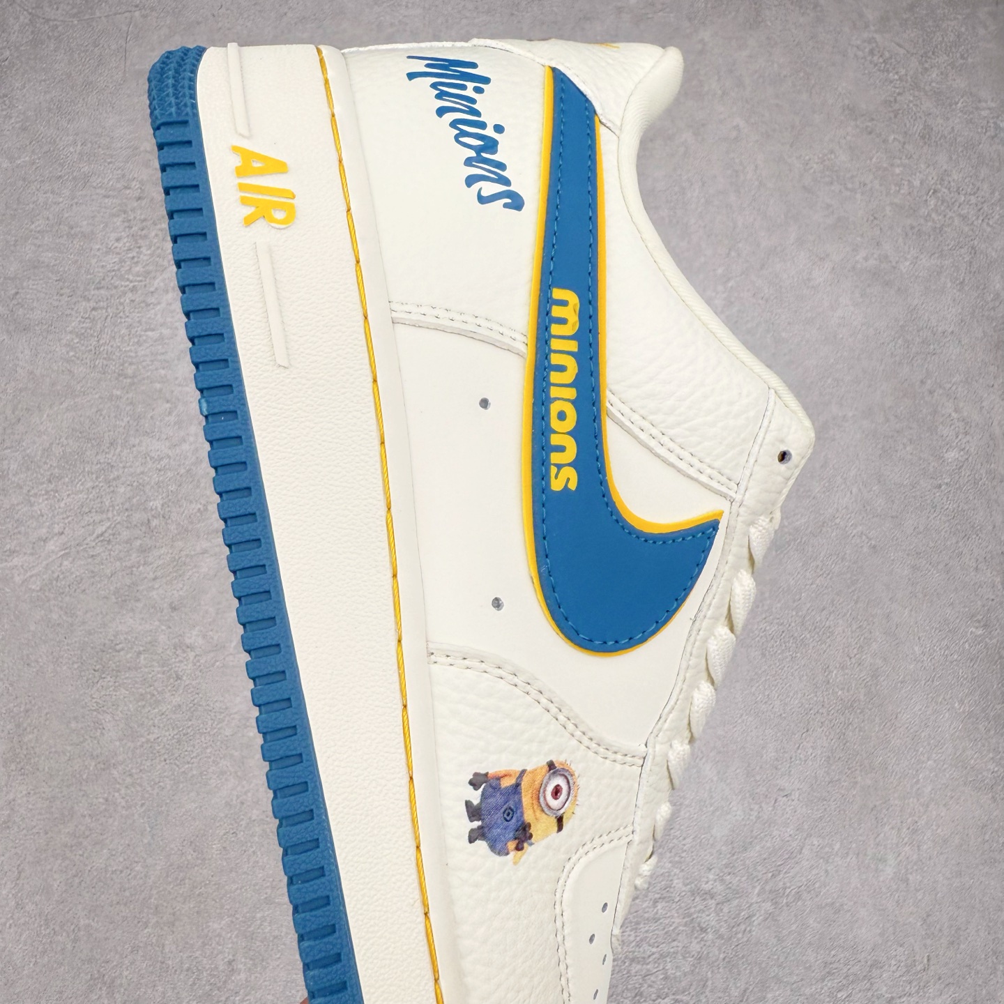 图片[6]-NK Air Force 1´07 Low 空军一号低帮百搭休闲运动板鞋 SC0601-566 柔软、弹性十足的缓震性能和出色的中底设计 横跨复古与现代的外型结合 造就出风靡全球 三十多年的Force 1 直到今天还深受青睐 实拍调校N版已经零色差零失真 百分百还原实物色彩所见即所得 不存在货不对板色差等低级问题 选购参考实物拍摄 不混卖不参货 只用心做好货严格选品 承诺混一赔十 尺码：36 36.5 37.5 38 38.5 39 40 40.5 41 42 42.5 43 44 44.5 45-选品中心