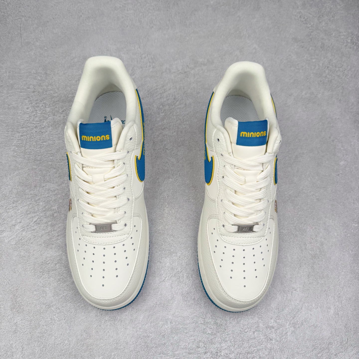 图片[2]-NK Air Force 1´07 Low 空军一号低帮百搭休闲运动板鞋 SC0601-566 柔软、弹性十足的缓震性能和出色的中底设计 横跨复古与现代的外型结合 造就出风靡全球 三十多年的Force 1 直到今天还深受青睐 实拍调校N版已经零色差零失真 百分百还原实物色彩所见即所得 不存在货不对板色差等低级问题 选购参考实物拍摄 不混卖不参货 只用心做好货严格选品 承诺混一赔十 尺码：36 36.5 37.5 38 38.5 39 40 40.5 41 42 42.5 43 44 44.5 45-选品中心