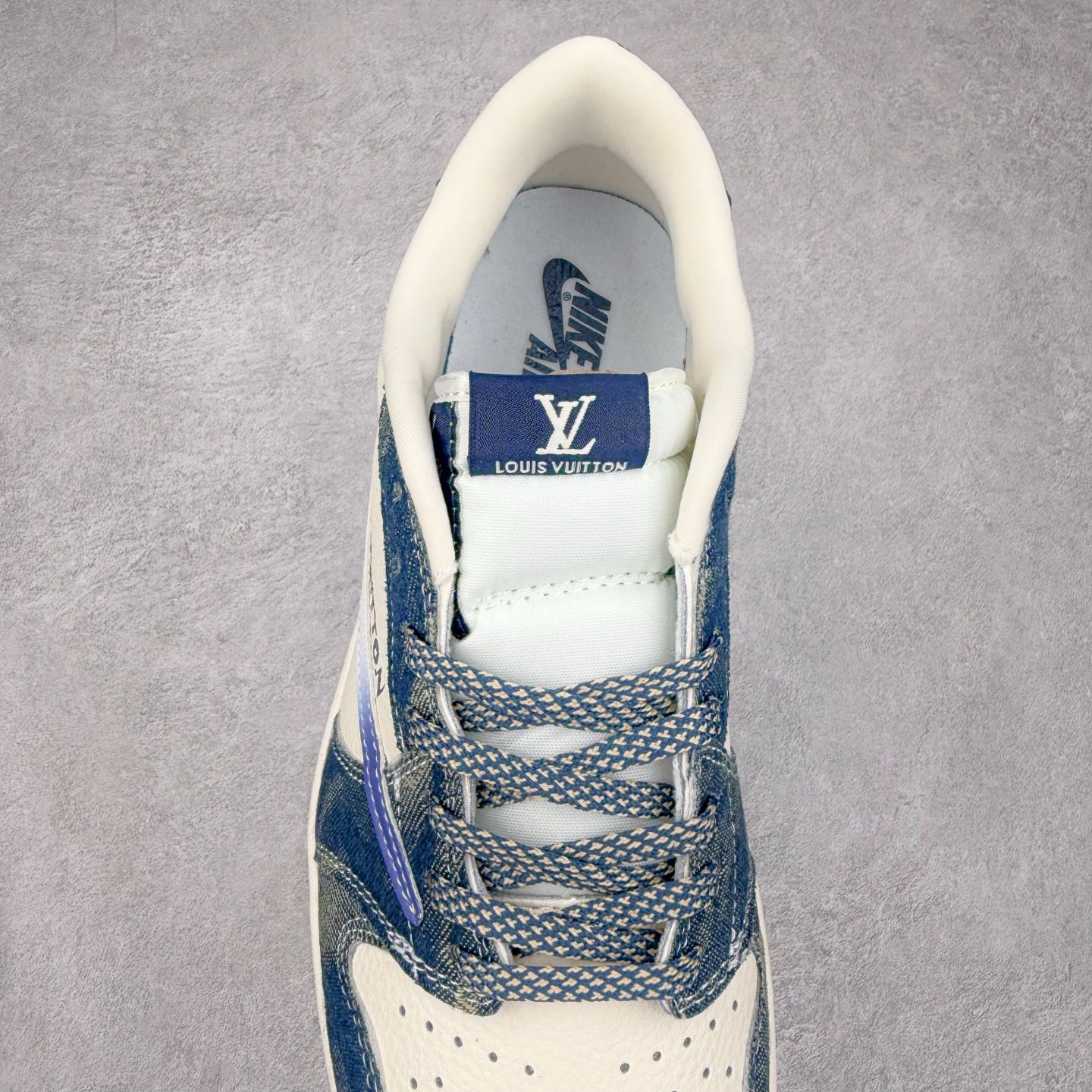 图片[5]-TS x Air Jordan AJ1 Low 倒钩低帮联名定制配色 XQ1979-002 原厂内置气垫魔块 A模大底 头层小牛皮 鞋舌AJ原厂专用牛津布+AJ专用反口珍珠布+原厂无杂质高弹内里海棉+特殊封边弹力鞋带 实拍调校N版已经零色差零失真 百分百还原实物色彩所见即所得 不存在货不对板色差等低级问题 选购参考实物拍摄 不混卖不参货 只用心做好货严格选品 承诺混一赔十 尺码：36 36.5 37.5 38 38.5 39 40 40.5 41 42 42.5 43 44 44.5 45-选品中心