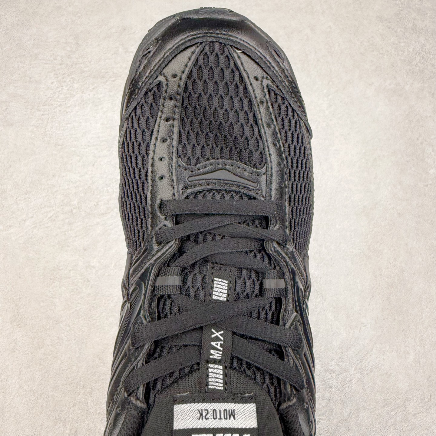 图片[4]-NK Air Max Moto 2K 舒适百搭耐磨 低帮跑步鞋 实拍调校N版已经零色差零失真 百分百还原实物色彩所见即所得 不存在货不对板色差等低级问题 选购参考实物拍摄 不混卖不参货 只用心做好货严格选品 承诺混一赔十 尺码：36 36.5 37.5 38 38.5 39 40 40.5 41 42 42.5 43 44 44.5 45-选品中心