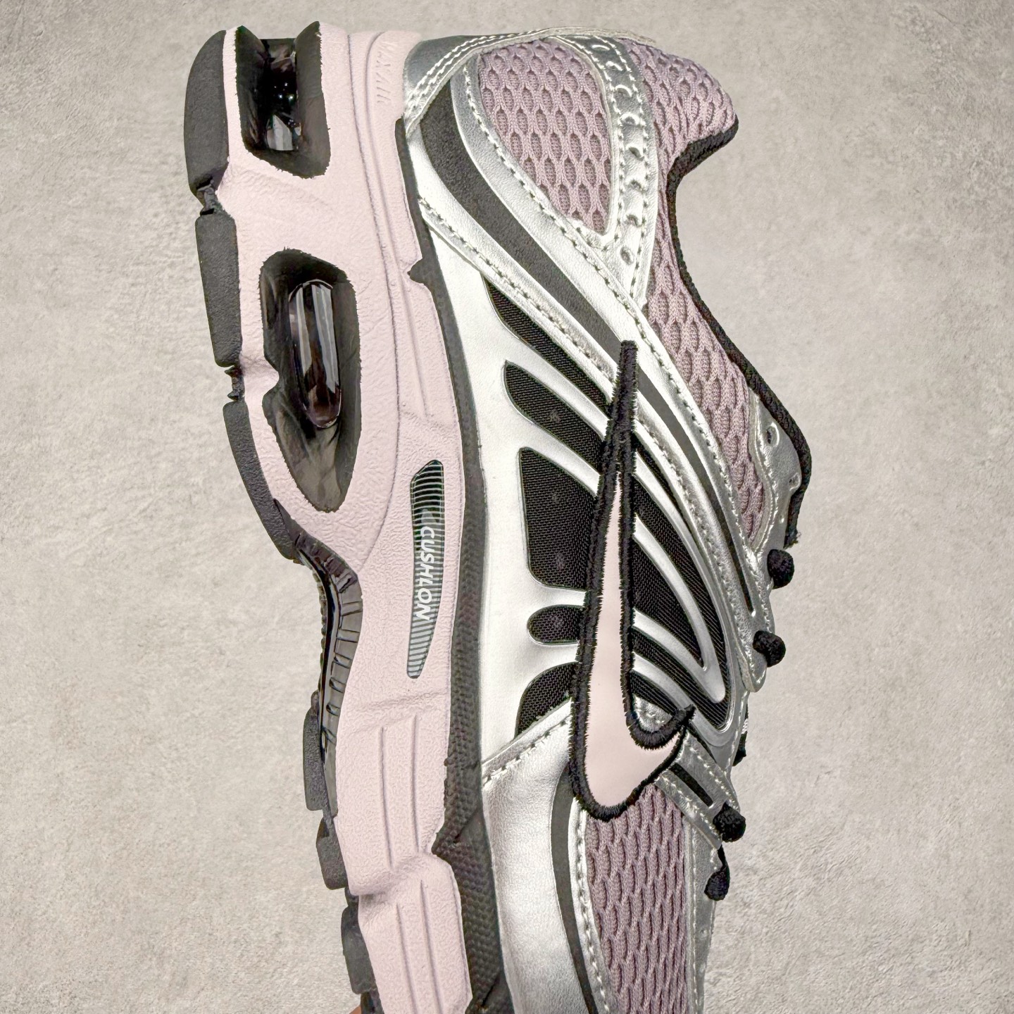 图片[6]-NK Air Max Moto 2K 舒适百搭耐磨 低帮跑步鞋 实拍调校N版已经零色差零失真 百分百还原实物色彩所见即所得 不存在货不对板色差等低级问题 选购参考实物拍摄 不混卖不参货 只用心做好货严格选品 承诺混一赔十 尺码：36 36.5 37.5 38 38.5 39 40 40.5 41 42 42.5 43 44 44.5 45-选品中心