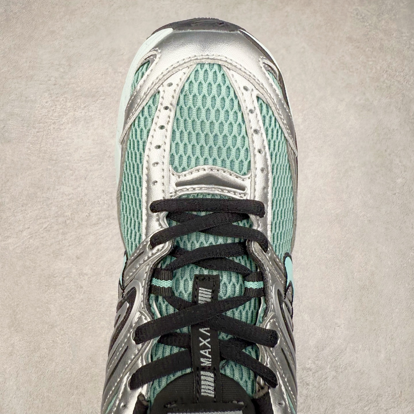 图片[4]-NK Air Max Moto 2K 舒适百搭耐磨 低帮跑步鞋 实拍调校N版已经零色差零失真 百分百还原实物色彩所见即所得 不存在货不对板色差等低级问题 选购参考实物拍摄 不混卖不参货 只用心做好货严格选品 承诺混一赔十 尺码：36 36.5 37.5 38 38.5 39 40 40.5 41 42 42.5 43 44 44.5 45-选品中心