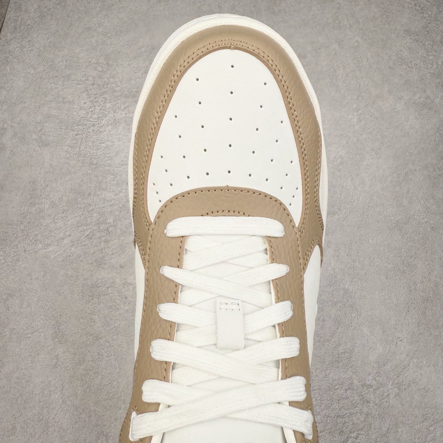 图片[4]-＃M纯原 Alo yoga Alo Recovery Mode 舒适百搭防滑耐磨低帮板鞋 易梦玲 Jisoo智秀等多位明星同款上脚主打各大平台外贸主推大厂采购原材料多处细节一步到位生产细节 一款随意搭配的都好看的鞋子alo采用增高4cm 春夏秋冬四季款舒适简约板鞋 TPU防滑耐磨鞋底 尺码：36 36.5 37 37.5 38 38.5 39 40 41 41.5 42 42.5 43 44 45-选品中心