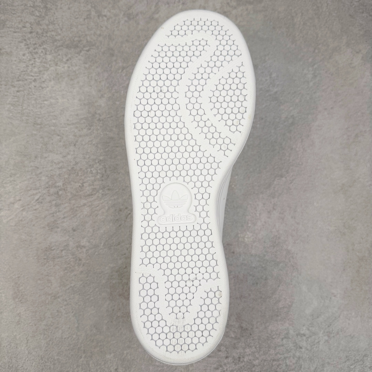 图片[9]-AD Stan Smith 三叶草史密斯 男女中性运动鞋休闲鞋板鞋 M20327 尺码：36 36.5 37 38 38.5 39 40 40.5 41 42 42.5 43 44-选品中心