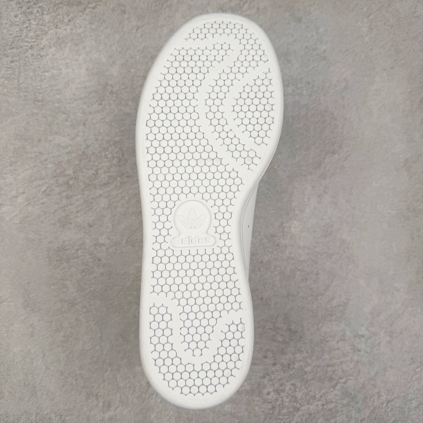 图片[9]-AD Stan Smith 三叶草史密斯 男女中性运动鞋休闲鞋板鞋 M20327 尺码：36 36.5 37 38 38.5 39 40 40.5 41 42 42.5 43 44-选品中心