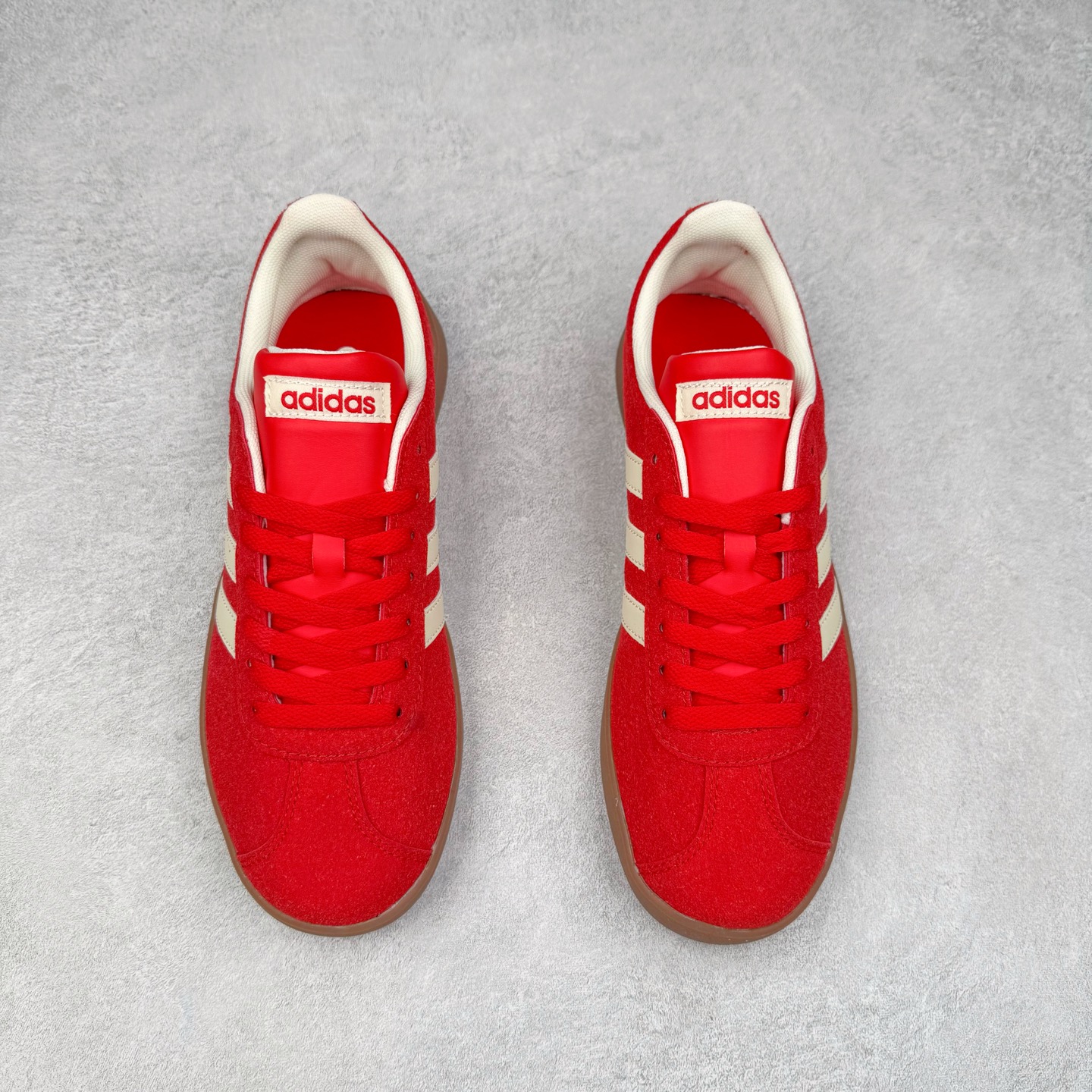 图片[2]-＃福利特价 AD Neo VL Court Lifestyle 2.0 学院生活方式系列低德训风休闲运动板鞋 NEO生活城市系列 #男女鞋半码制#采用环保纤维革组合翻毛皮鞋面材质#内嵌EVA透气吸汗鞋垫#缜密拉帮中底布#外置耐磨标准橡胶大底 尺码：36 36⅔ 37⅓ 38 38⅔ 39⅓ 40 40⅔ 41⅓ 42 42⅔ 43⅓ 44 44⅔ 45-选品中心