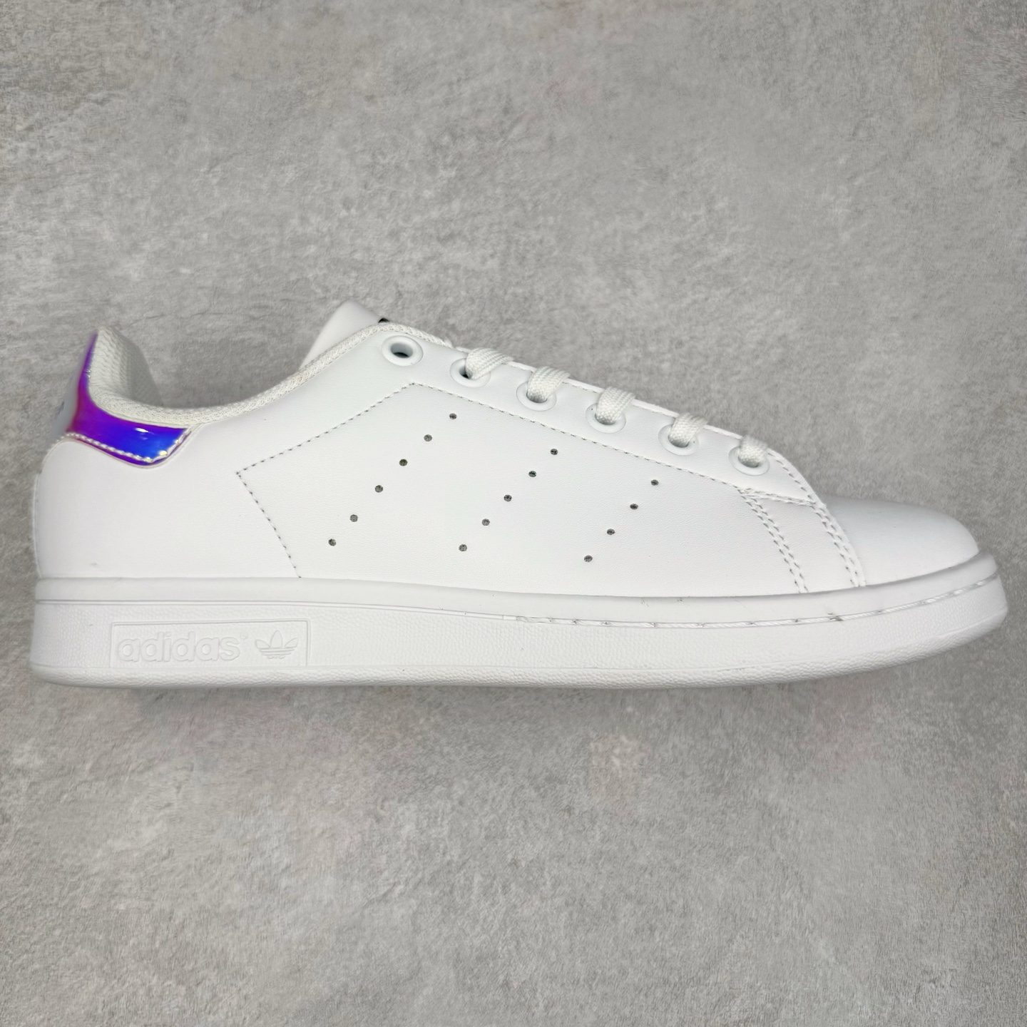 AD Stan Smith 三叶草史密斯 男女中性运动鞋休闲鞋板鞋 M20327 尺码：36 36.5 37 38 38.5 39 40 40.5 41 42 42.5 43 44-选品中心
