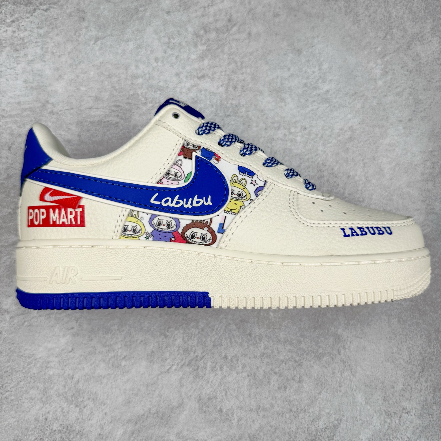 NK Air Force 1´07 Low 空军一号低帮百搭休闲运动板鞋 KJ1688-011 柔软、弹性十足的缓震性能和出色的中底设计 横跨复古与现代的外型结合 造就出风靡全球 三十多年的Force 1 直到今天还深受青睐 实拍调校N版已经零色差零失真 百分百还原实物色彩所见即所得 不存在货不对板色差等低级问题 选购参考实物拍摄 不混卖不参货 只用心做好货严格选品 承诺混一赔十 尺码：36 36.5 37.5 38 38.5 39 40 40.5 41 42 42.5 43 44 44.5 45-选品中心