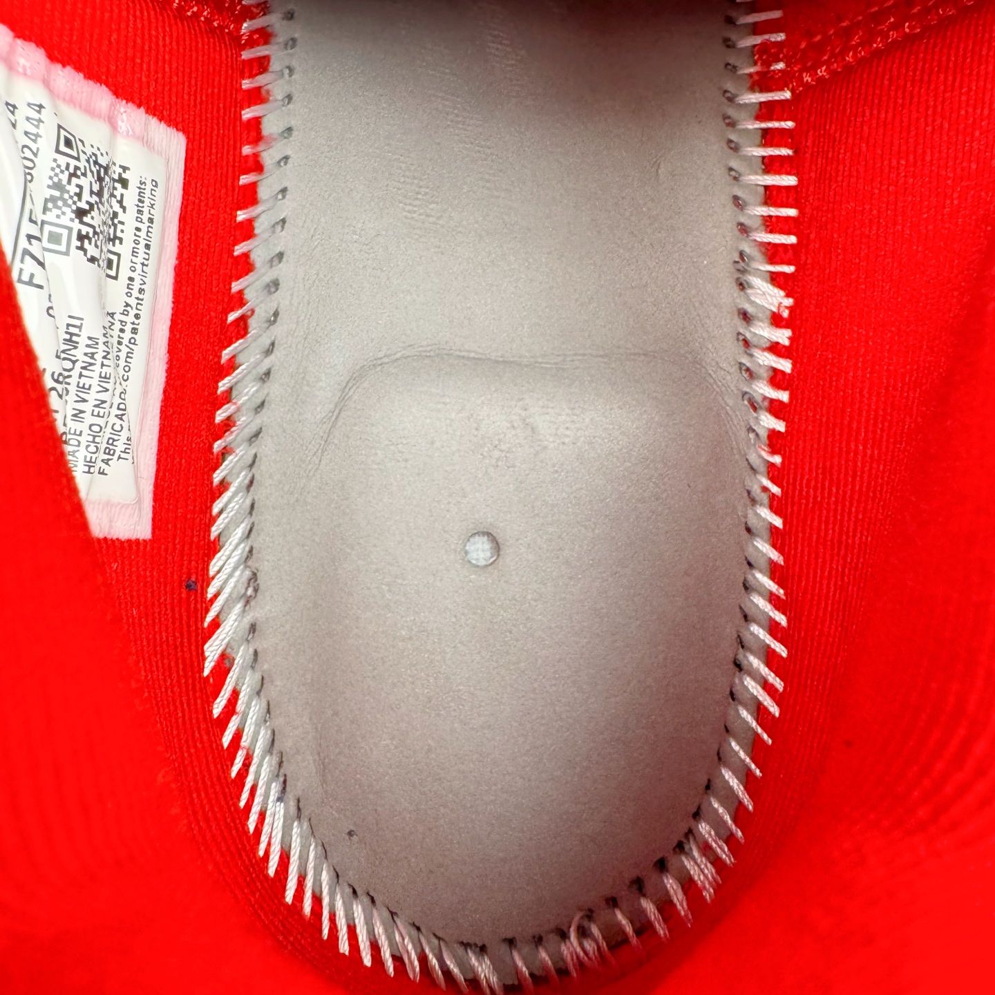 图片[11]-＃Max/灭世 NK Sabrina 2 萨布丽娜二代签名减震防滑低帮篮球鞋 红色 FZ1517-600 革新登场🌪🔝颠覆革新出货‼️缓震配置独家革新！实战属性直接拉满👊🏻实战天花板上限再度提升！实战亲测-性能体验吊打国产同价位鞋款 ⚫️前掌扇形zoom➕增配中足抗扭片➕增配后掌马蹄ZOOM气垫（正品仅配置前掌扇形zoom） 完美解决 正品抗扭不足问题 ⚫️采用科比5代鞋楦以及龙骨数据打造！前后落差仅6mm！小科5实至名归！ ⚫️鞋身➕鞋头增配高频补强层，提升鞋头以及脚踝支撑性 ⚫️鞋垫采用高弹缓震垫材质-磨合一场直接贴合脚型☑️ ⚫️外底加厚2mm，升级止滑配方，磨合一次，抓地原地起飞 后卫旗舰有且只在灭世纯原（支持市场任意货品正面PK） 真材实料，肉眼可见！革新升级绝非空穴来风！灭世纯原内外兼修，用态度诠释最强实战货品👊🏻 尺码：39-46（尺码建议：标准亚洲楦 无需大半码）-选品中心