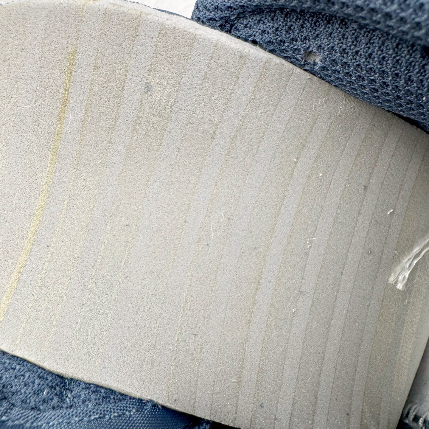 图片[10]-＃YC纯原 NK Dunk Low 海军蓝 HQ1931-400 实力大厂出品 新配色陆续开发 利润个位数只为口碑 全套原纸板楦头开发 确保原汁原味 完美呈现DUNK版型 一比一鞋头弧度高度鞋身弧度 此版本只针对中端市场 皮料材质有所更替 其他数据细节工艺流程均保持一致 绝不口嗨 细节品控鞋型随意对比 独家私模官方第六代原厂航空铝磨具打磨大底 鞋头坡度极致还原 无解鞋型 原盒原配 圈内天花板工艺 原厂玻璃冲刀 超高清洁度 全鞋零毛边皮料切割 原厂中底布点胶 中底布拉帮走线遵循公司 尺码：36 36.5 37.5 38 38.5 39 40 40.5 41 42 42.5 43 44 44.5 45 46-选品中心