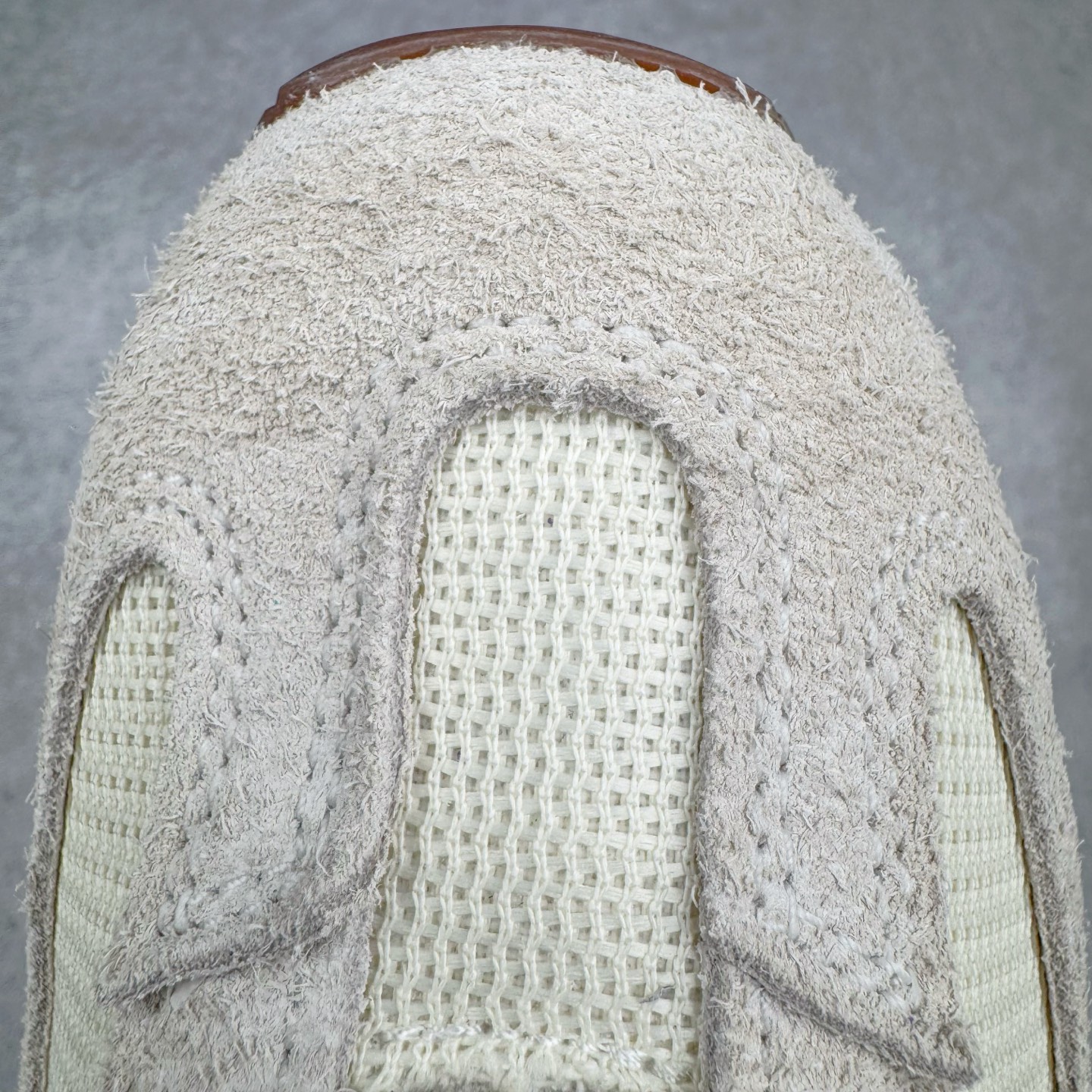 图片[15]-＃总裁 New Balance U471AA NB新百伦织物牛剖层革春夏薄底鞋防滑耐磨平衡轻便低帮生活休闲鞋 原档数据独立私模大底 唯一正确三层组合大底 特高弹切片加持 百分百还原原鞋脚感 NB市场最强产物 防伪原标全套原楦原纸板原厂数据开发 全鞋电脑针车加持 原厂网布 原装进口头层翻毛皮料正确绒感卡色 正确中底拉帮中底网布细节 匠心打造 耗时两个月开发完成 工艺极其复杂难度可想而知 高端零售专供产物 尺码：36 37 37.5 38 38.5 39.5 40 40.5 41.5 42 42.5 43 44 44.5 45 45.5 46.5 47-选品中心