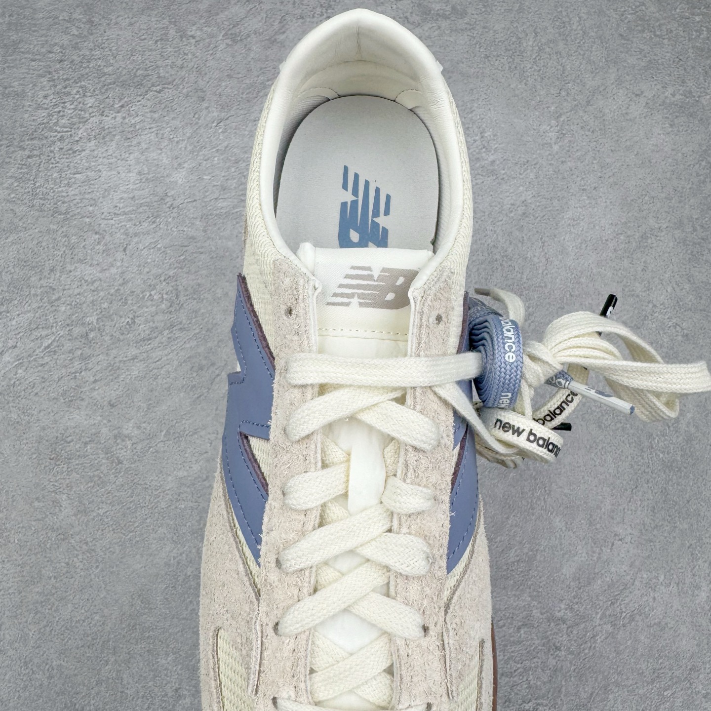 图片[5]-＃总裁 New Balance U471AA NB新百伦织物牛剖层革春夏薄底鞋防滑耐磨平衡轻便低帮生活休闲鞋 原档数据独立私模大底 唯一正确三层组合大底 特高弹切片加持 百分百还原原鞋脚感 NB市场最强产物 防伪原标全套原楦原纸板原厂数据开发 全鞋电脑针车加持 原厂网布 原装进口头层翻毛皮料正确绒感卡色 正确中底拉帮中底网布细节 匠心打造 耗时两个月开发完成 工艺极其复杂难度可想而知 高端零售专供产物 尺码：36 37 37.5 38 38.5 39.5 40 40.5 41.5 42 42.5 43 44 44.5 45 45.5 46.5 47-选品中心