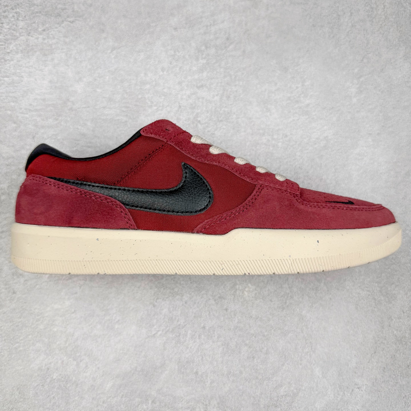 NK SB Force 58 空军58系列低帮休闲运动滑板板鞋 DV5477-602 鞋面由帆布和麂皮拼接 层次感丰富 搭配硫化外底 耐磨耐穿 鞋舌及中底后跟处饰有SB Logo 表明鞋款身份 采用包边设计 经久耐穿 硫化结构则有效提升灵活性 穿上这款全新推出的创意力作 助你耀动街头 尺码：36 36.5 37.5 38 38.5 39 40 40.5 41 42 42.5 43 44 45-选品中心