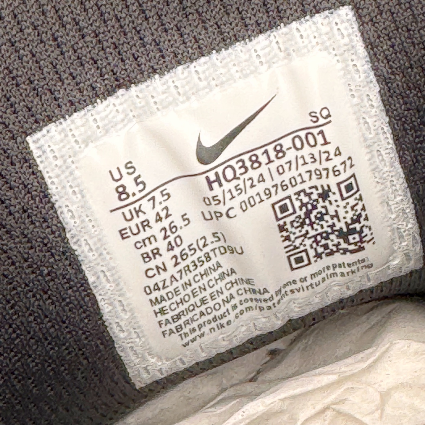 图片[12]-＃CS纯原 NK P-6000 系列低帮复古老爹风休闲运动舒适慢跑鞋 HQ3818-001 购入原鞋原装纸板楦头开发 独家私模四层组合大底 市场唯一正确版本 良心定价 新配色陆续出货 进口三文治网面 融合 Pegasus 过往运动鞋设计 助力 21 世纪早期跑步运动跃升时尚新高度 采用透气网眼布、运动风格线条和耐穿覆面 兼具吸睛外观和舒适感受 中底泡绵以田径赛道为灵感 打造厚实设计 缔造出众缓震性能 尺码：36 36.5 37.5 38 38.5 39 40 40.5 41 42 42.5 43 44 44.5 45-选品中心