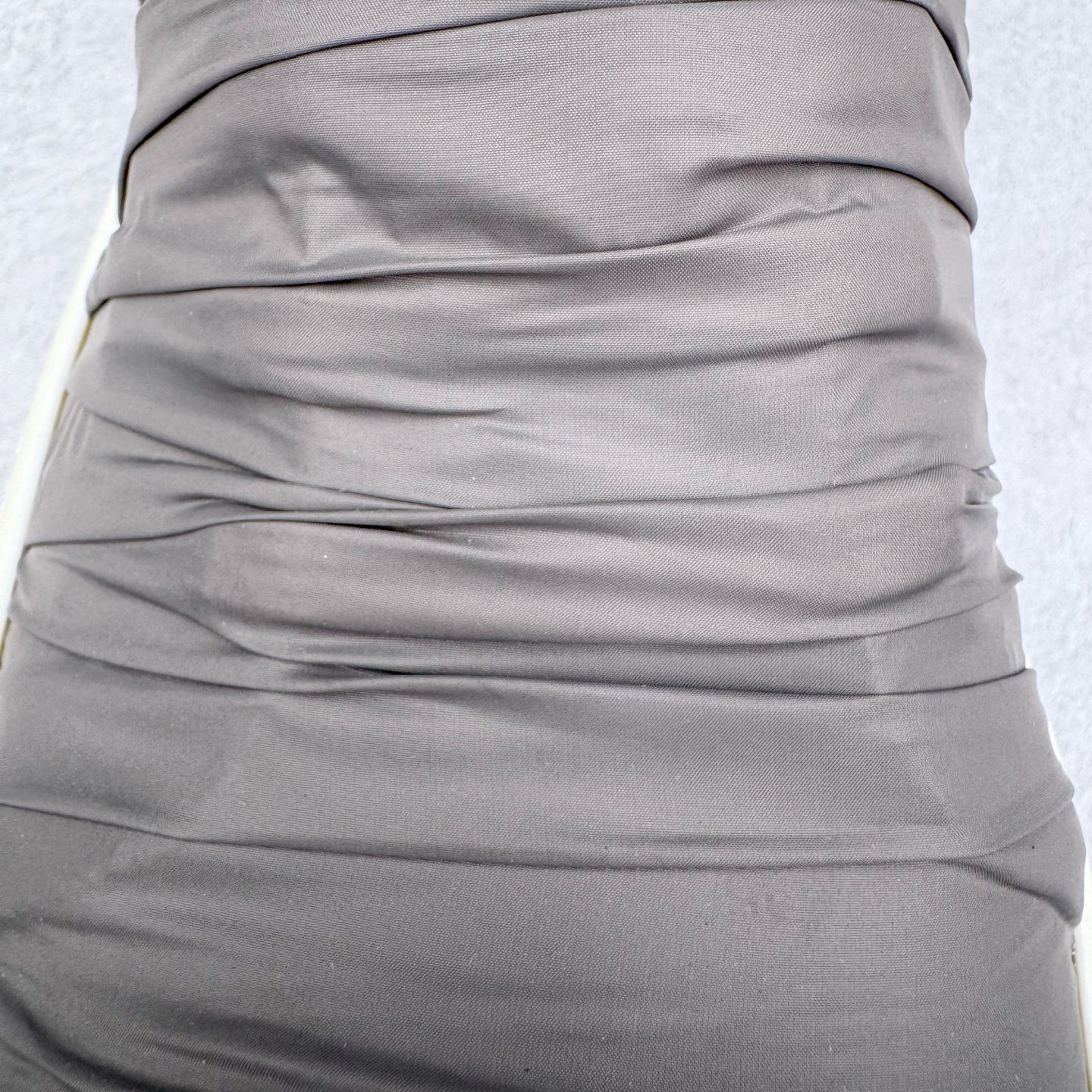 图片[16]-＃DG纯原 Rick Owens Drkshdw 瑞克·欧文斯低帮牛仔布时尚运动板鞋 深灰 二级市场已经7K以上 平台客户随意卖四位数 RO广东原厂出品 纯原天花板 原版一比一复刻 冲正绝不翻车 还原度达到百分之98以上 原楦开发纸版版型 ZP拆解原版1：1复模裁片纸版 力求做到0错位 这样才能达到和zp一致的鞋型味道 采用进口cnc数控机床开发对版独家tpu奶香大底 区别于市场所有版本 zp同源定制尼龙布 达到和zp一致手感 原厂进口细纹布 万邦订购原厂高弹粉红色海绵 内里搭配软质细腻羊皮 TPU高密度大底 软硬度透光度高已经测试和原版一致 尺码：36 37 38 39 40 41 42 43 44 45 46-选品中心