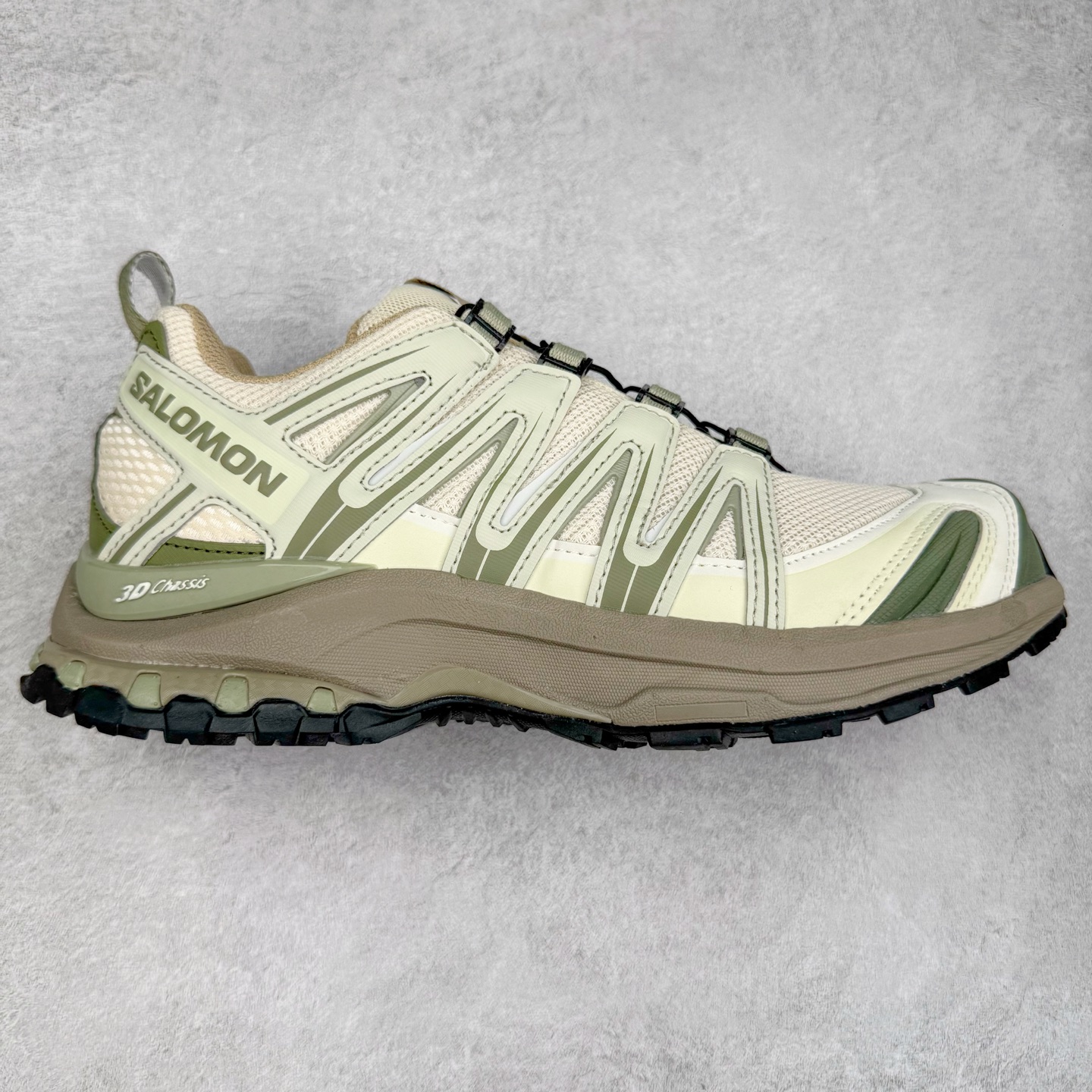 ＃TG福利特价 SALOMON XA Pro 3D ADV 萨洛蒙潮流越野机能户外功能鞋 鞋面采用SENSIFT贴合技术 全方位贴合包裹脚型 鞋跟部鞋底牵引设计 提供强大的抓地性能 更适应野外崎岖不平的道路 其3D ADVANCED CHASSIS底盘 材料轻量大化 钉齿设计更具稳定性 防护性 鞋底易磨损区运用CONTAGRIP高耐磨材料 应对城市硬质路面长距离跑考验 尺码：36 36.5 37.5 38 38.5 39 40 40.5 41 42 42.5 43 44 44.5 45-选品中心