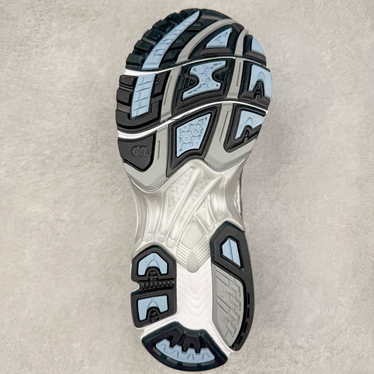 图片[9]-＃ZC总裁 Asics Gel-Kayano K14 亚瑟士系列复古舒适织物合成革减震防滑耐磨低帮休闲跑步鞋 市场顶级版本 原装纸板楦头开发 独家私模五层组合大底 原厂定制缓震硅胶加持 原盒原配 官方四联吊牌 一比一同步原鞋工艺和用料 鞋面原厂“三明治”多层网布 区别其他同价版本 鞋垫采用原厂OrthoLite欧索莱材质 非普通海玻璃鞋垫 后跟一样采用了GEL缓震胶 整体系列设计非常的科技感 锻炼跑步的同时让你一样时尚百搭 尺码：36 37 37.5 38 39 39.5 40 40.5 41.5 42 42.5 43.5 44 44.5 45 46-选品中心