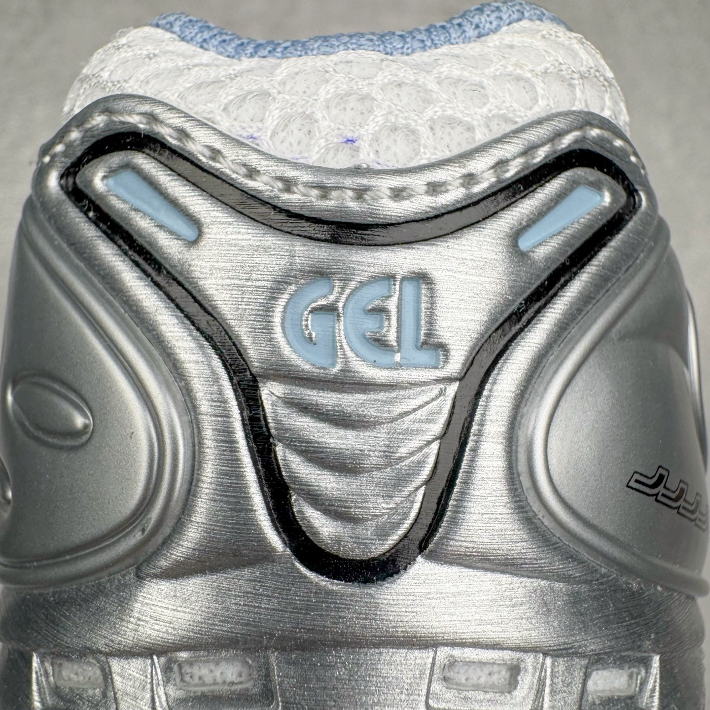 图片[16]-＃ZC总裁 Asics Gel-Kayano K14 亚瑟士系列复古舒适织物合成革减震防滑耐磨低帮休闲跑步鞋 市场顶级版本 原装纸板楦头开发 独家私模五层组合大底 原厂定制缓震硅胶加持 原盒原配 官方四联吊牌 一比一同步原鞋工艺和用料 鞋面原厂“三明治”多层网布 区别其他同价版本 鞋垫采用原厂OrthoLite欧索莱材质 非普通海玻璃鞋垫 后跟一样采用了GEL缓震胶 整体系列设计非常的科技感 锻炼跑步的同时让你一样时尚百搭 尺码：36 37 37.5 38 39 39.5 40 40.5 41.5 42 42.5 43.5 44 44.5 45 46-选品中心