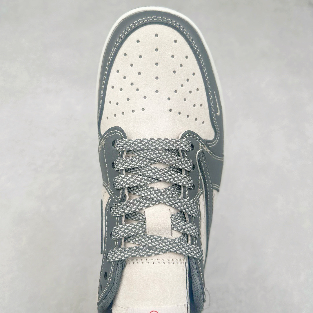 图片[4]-TS x Air Jordan AJ1 Low 倒钩低帮联名定制配色 XZ3398-003 原厂内置气垫魔块 A模大底 头层小牛皮 鞋舌AJ原厂专用牛津布+AJ专用反口珍珠布+原厂无杂质高弹内里海棉+特殊封边弹力鞋带 实拍调校N版已经零色差零失真 百分百还原实物色彩所见即所得 不存在货不对板色差等低级问题 选购参考实物拍摄 不混卖不参货 只用心做好货严格选品 承诺混一赔十 尺码：36 36.5 37.5 38 38.5 39 40 40.5 41 42 42.5 43 44 44.5 45-选品中心