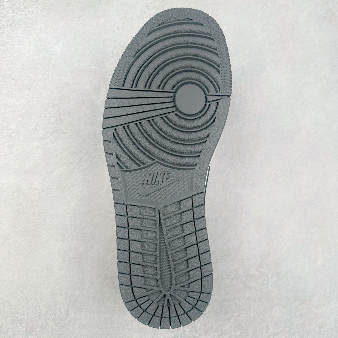 图片[9]-TS x Air Jordan AJ1 Low 倒钩低帮联名定制配色 XZ3398-003 原厂内置气垫魔块 A模大底 头层小牛皮 鞋舌AJ原厂专用牛津布+AJ专用反口珍珠布+原厂无杂质高弹内里海棉+特殊封边弹力鞋带 实拍调校N版已经零色差零失真 百分百还原实物色彩所见即所得 不存在货不对板色差等低级问题 选购参考实物拍摄 不混卖不参货 只用心做好货严格选品 承诺混一赔十 尺码：36 36.5 37.5 38 38.5 39 40 40.5 41 42 42.5 43 44 44.5 45-选品中心