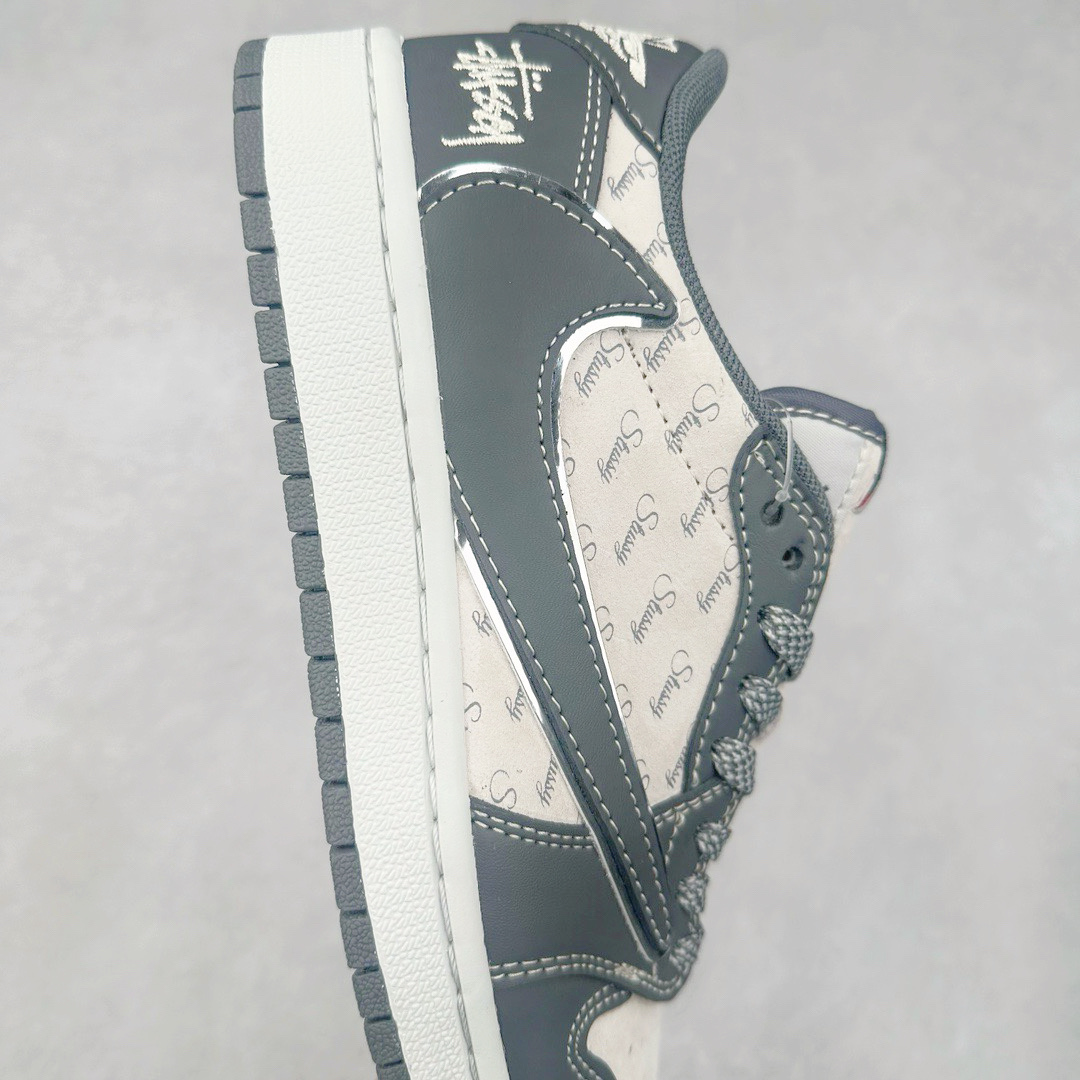 图片[6]-TS x Air Jordan AJ1 Low 倒钩低帮联名定制配色 XZ3398-003 原厂内置气垫魔块 A模大底 头层小牛皮 鞋舌AJ原厂专用牛津布+AJ专用反口珍珠布+原厂无杂质高弹内里海棉+特殊封边弹力鞋带 实拍调校N版已经零色差零失真 百分百还原实物色彩所见即所得 不存在货不对板色差等低级问题 选购参考实物拍摄 不混卖不参货 只用心做好货严格选品 承诺混一赔十 尺码：36 36.5 37.5 38 38.5 39 40 40.5 41 42 42.5 43 44 44.5 45-选品中心