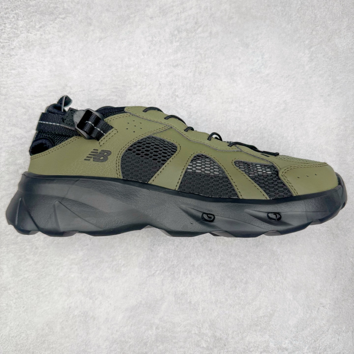 New Balance Kave SD2401KH NB新百伦经典时尚百搭精致速干溯溪鞋 尺码：36 37 37.5 38 38.5 39.5 40 40.5 41.5 42 42.5 43 44 44.5 45-选品中心