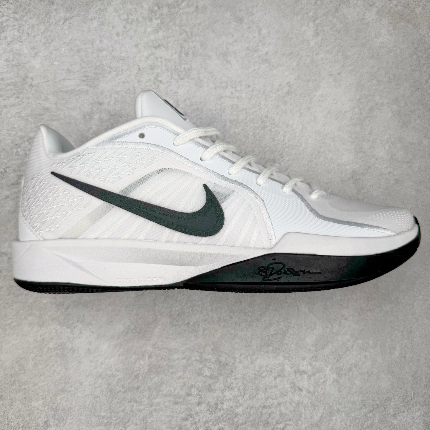 图片[9]-NK Sabrina 2 \’lonic\’ 萨布丽娜二代签名减震防滑低帮篮球鞋 FQ2174 灵感来自 lonescu 的罗马尼亚传统 在前掌和鞋眼处采用特殊图案 向传统的罗马尼亚艺术和建筑致敬 它配备了全掌 NK React 缓震系统 并在前脚掌处配备了 Zoom Air 气垫 大胆的任何人任何地方 信息嵌入中底 象征着 lonescu的竞争精神以及她相信梦想家可以来自任何地方 该鞋还包括带锁定中足束带系统 以帮助固定脚部 Sabrina 1 的这款产品采用光子粉尘、无烟煤色、紫红色梦幻、浅烟灰色和浅骨色配色方案 尺码：36 36.5 37.5 38 38.5 39 40 40.5 41 42 42.5 43 44 44.5 45 46-选品中心