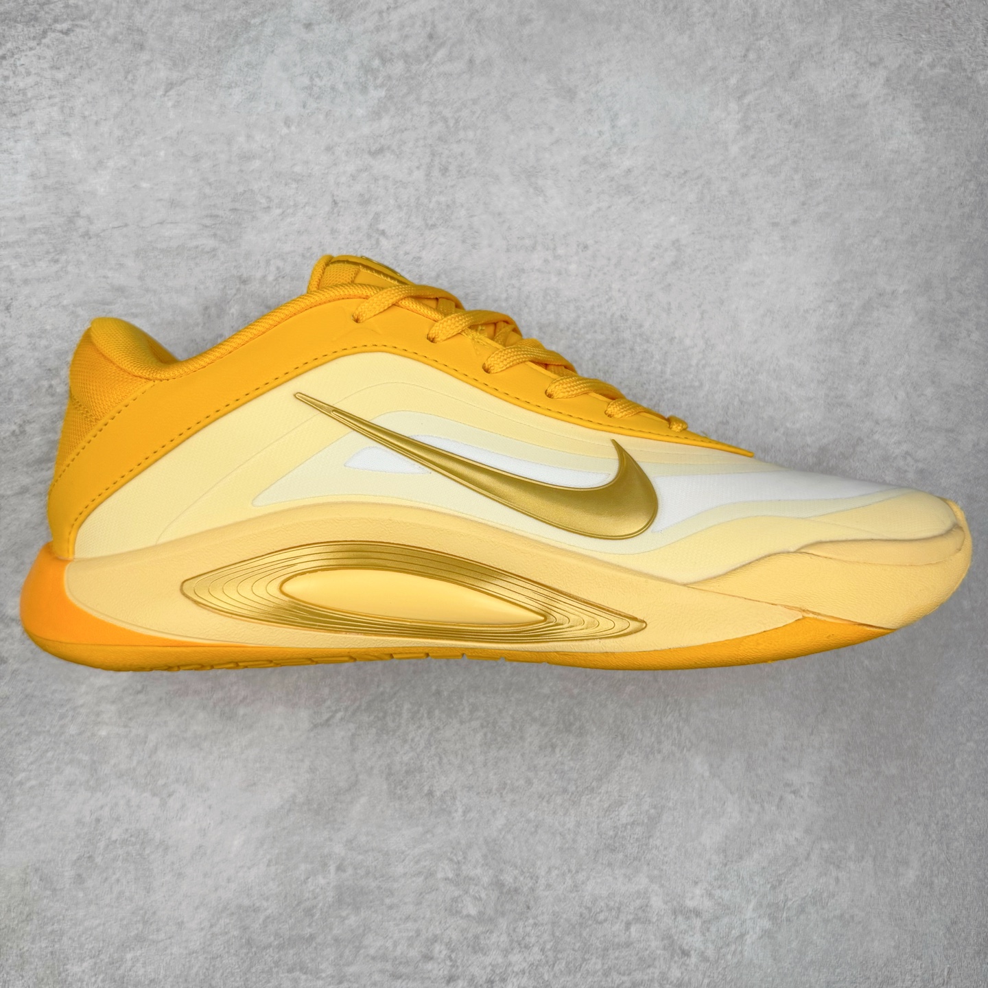 NK A\’One 阿贾威尔逊一代舒适柔软防滑耐磨 低帮 篮球鞋 男女同款 实拍调校N版已经零色差零失真 百分百还原实物色彩所见即所得 不存在货不对板色差等低级问题 选购参考实物拍摄 不混卖不参货 只用心做好货严格选品 承诺混一赔十 尺码：36 36.5 37.5 38 38.5 39 40 40.5 41 42 42.5 43 44 44.5 45-选品中心