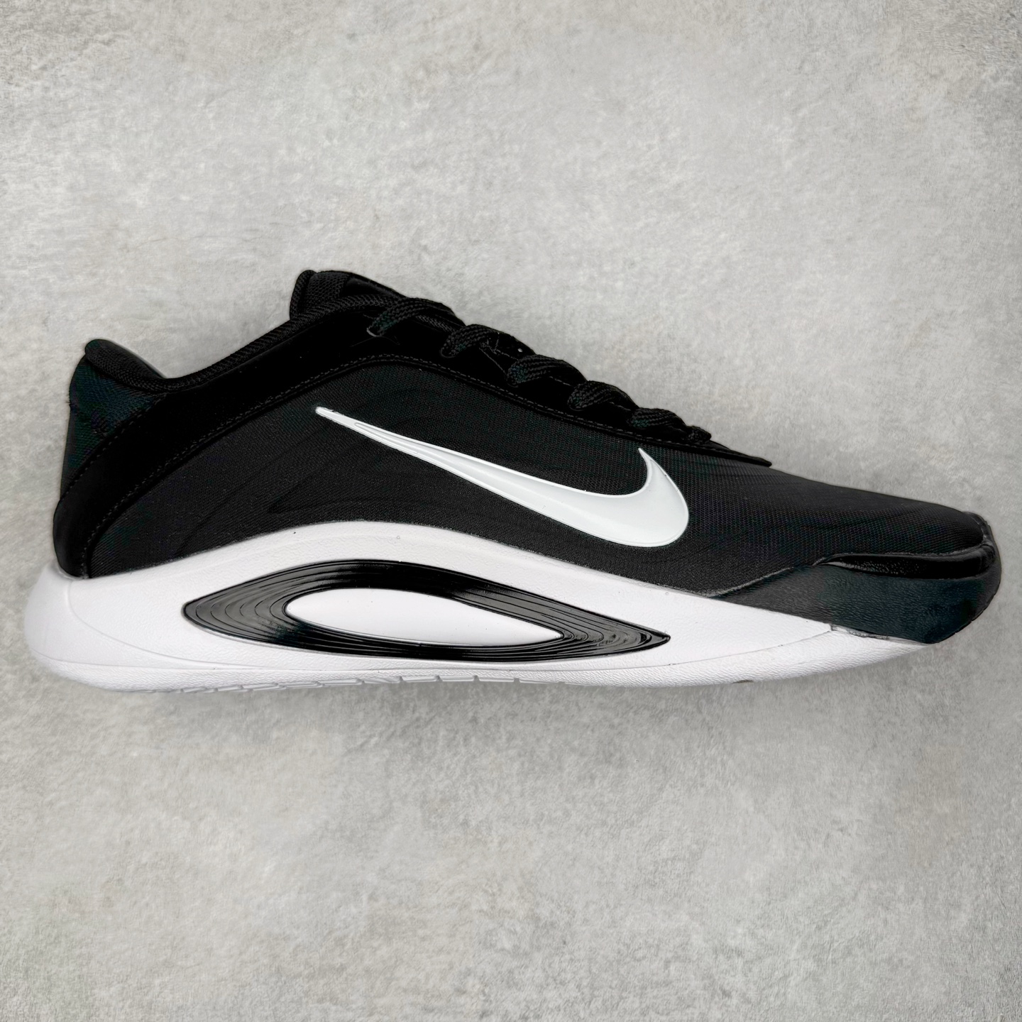 NK A\’One 阿贾威尔逊一代舒适柔软防滑耐磨 低帮 篮球鞋 男女同款 实拍调校N版已经零色差零失真 百分百还原实物色彩所见即所得 不存在货不对板色差等低级问题 选购参考实物拍摄 不混卖不参货 只用心做好货严格选品 承诺混一赔十 尺码:36 36.5 37.5 38 38.5 39 40 40.5 41 42 42.5 43 44 44.5 45-选品中心