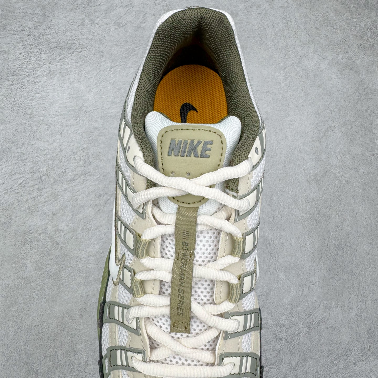 图片[5]-＃CS纯原 NK P-6000 系列低帮复古老爹风休闲运动舒适慢跑鞋 IH0246-320 购入原鞋原装纸板楦头开发 独家私模四层组合大底 市场唯一正确版本 良心定价 新配色陆续出货 进口三文治网面 融合 Pegasus 过往运动鞋设计 助力 21 世纪早期跑步运动跃升时尚新高度 采用透气网眼布、运动风格线条和耐穿覆面 兼具吸睛外观和舒适感受 中底泡绵以田径赛道为灵感 打造厚实设计 缔造出众缓震性能 尺码：36 36.5 37.5 38 38.5 39 40 40.5 41 42 42.5 43 44 44.5 45-选品中心