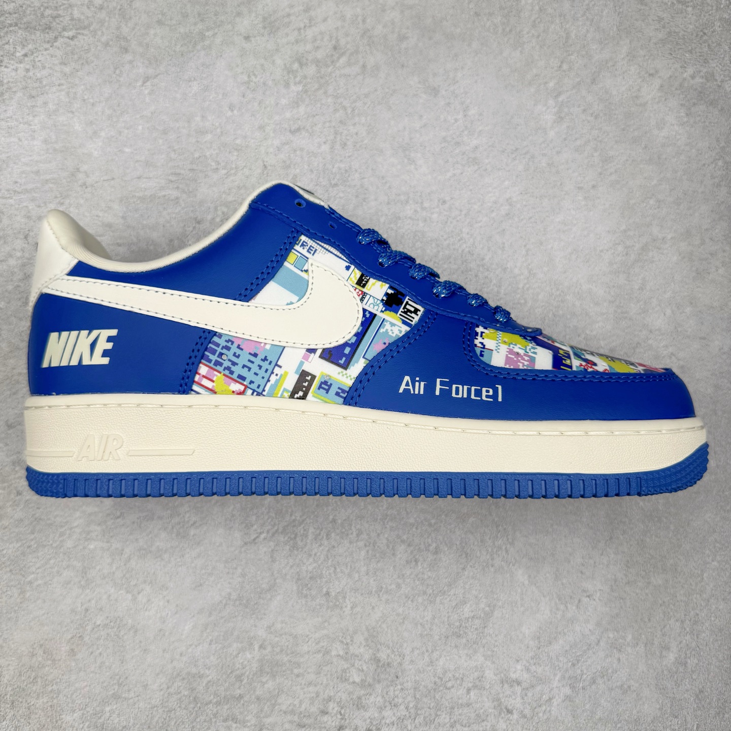 NK Air Force 1´07 Low 空军一号低帮百搭休闲运动板鞋 KJ1688-009 柔软、弹性十足的缓震性能和出色的中底设计 横跨复古与现代的外型结合 造就出风靡全球 三十多年的Force 1 直到今天还深受青睐 实拍调校N版已经零色差零失真 百分百还原实物色彩所见即所得 不存在货不对板色差等低级问题 选购参考实物拍摄 不混卖不参货 只用心做好货严格选品 承诺混一赔十 尺码：36 36.5 37.5 38 38.5 39 40 40.5 41 42 42.5 43 44 44.5 45-选品中心