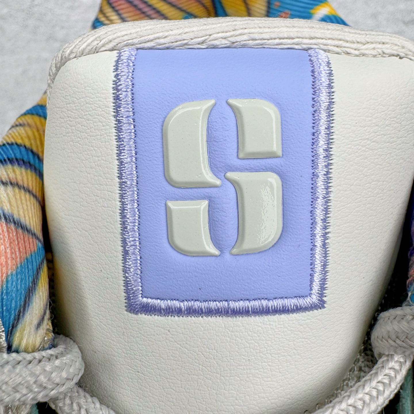 图片[13]-＃Max/灭世 NK Sabrina 2 萨布丽娜二代签名减震防滑低帮篮球鞋 Titan联名 HQ1846-001 革新登场🌪🔝颠覆革新出货‼️缓震配置独家革新！实战属性直接拉满👊🏻实战天花板上限再度提升！实战亲测-性能体验吊打国产同价位鞋款 ⚫️前掌扇形zoom➕增配中足抗扭片➕增配后掌马蹄ZOOM气垫（正品仅配置前掌扇形zoom） 完美解决 正品抗扭不足问题 ⚫️采用科比5代鞋楦以及龙骨数据打造！前后落差仅6mm！小科5实至名归！ ⚫️鞋身➕鞋头增配高频补强层，提升鞋头以及脚踝支撑性 ⚫️鞋垫采用高弹缓震垫材质-磨合一场直接贴合脚型☑️ ⚫️外底加厚2mm，升级止滑配方，磨合一次，抓地原地起飞 后卫旗舰有且只在灭世纯原（支持市场任意货品正面PK） 真材实料，肉眼可见！革新升级绝非空穴来风！灭世纯原内外兼修，用态度诠释最强实战货品👊🏻 尺码：39-46（尺码建议：标准亚洲楦 无需大半码）-选品中心