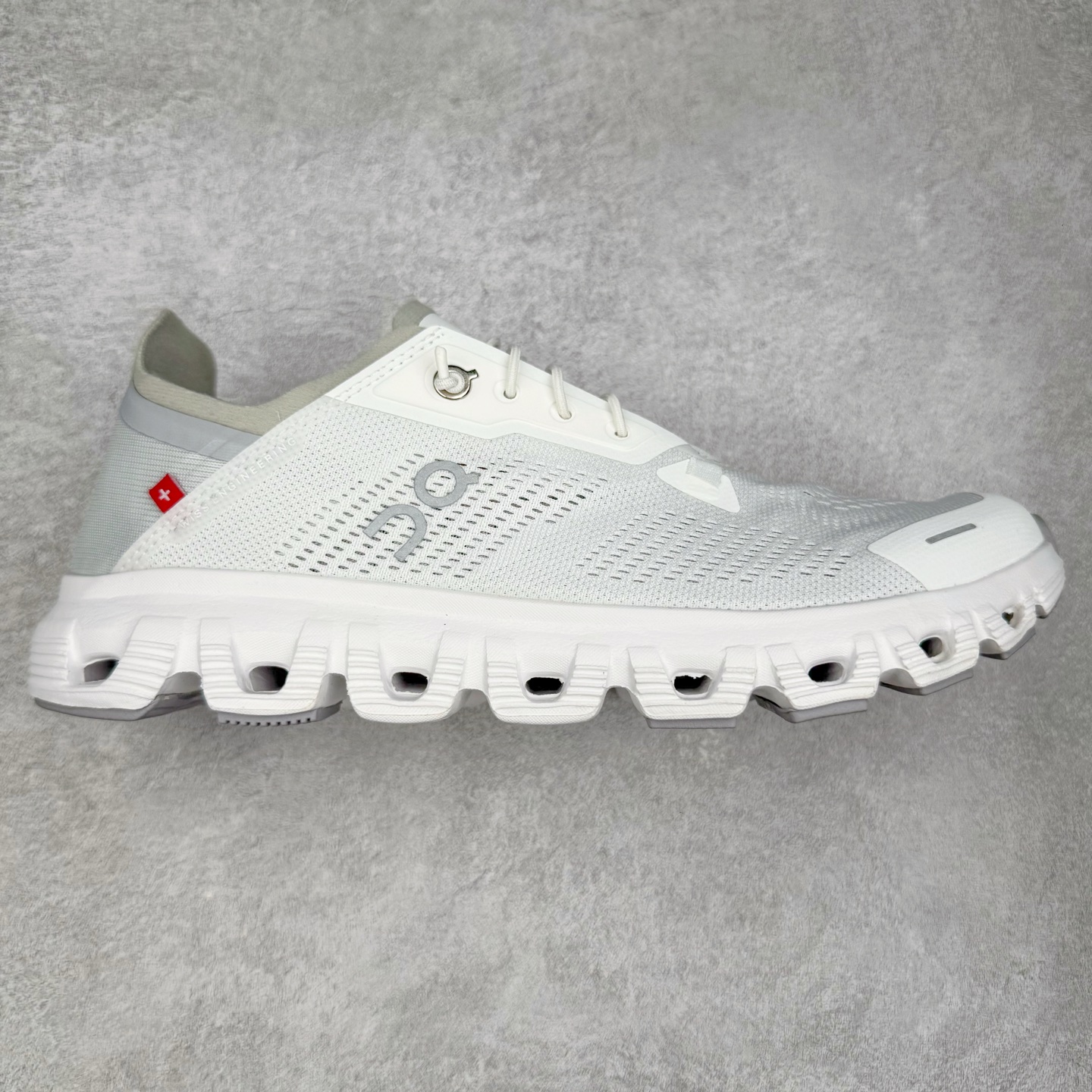 图片[6]-On Cloud 6 Push 昂跑减震生活休闲鞋 此运动品牌 开创于2010年 缓震着陆、强效回弹、轻柔质感的设计构思始终是ON研制关键 与此同时基于“为全球提供革新性的跑步感受”信念 陆续推出了多款跑鞋及其以专业运动人体跑步工程学为设计关键的功能性跑步服饰设备 让跑者不费力气地畅快畅跑 尺码：36 36.5 37.5 38 38.5 39 40 40.5 41 42 42.5 43 44 44.5 45-选品中心